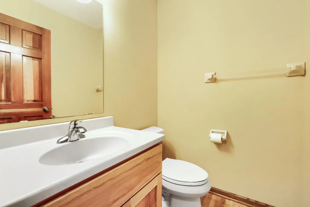 Photo 13 of 1568 Ashbury Place
