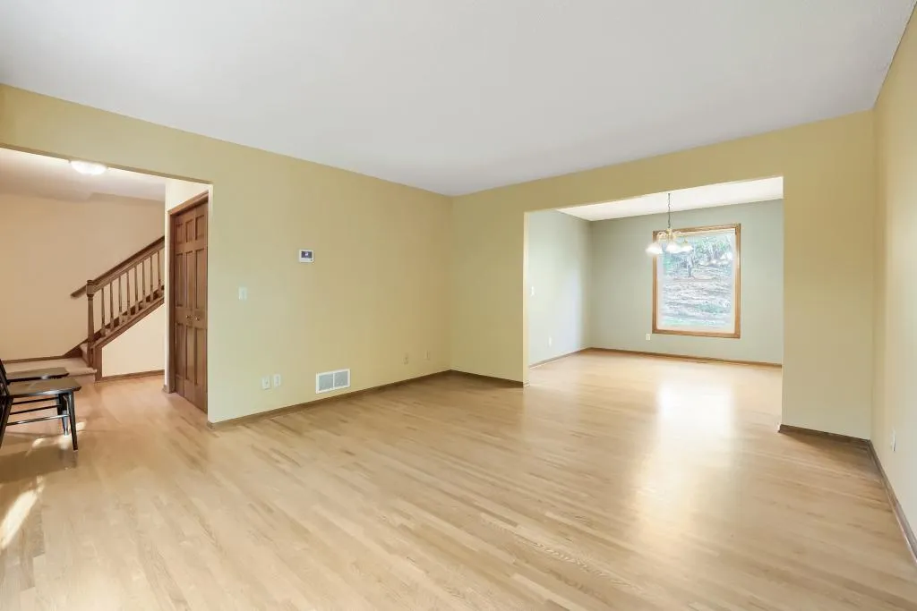 Photo 9 of 1568 Ashbury Place