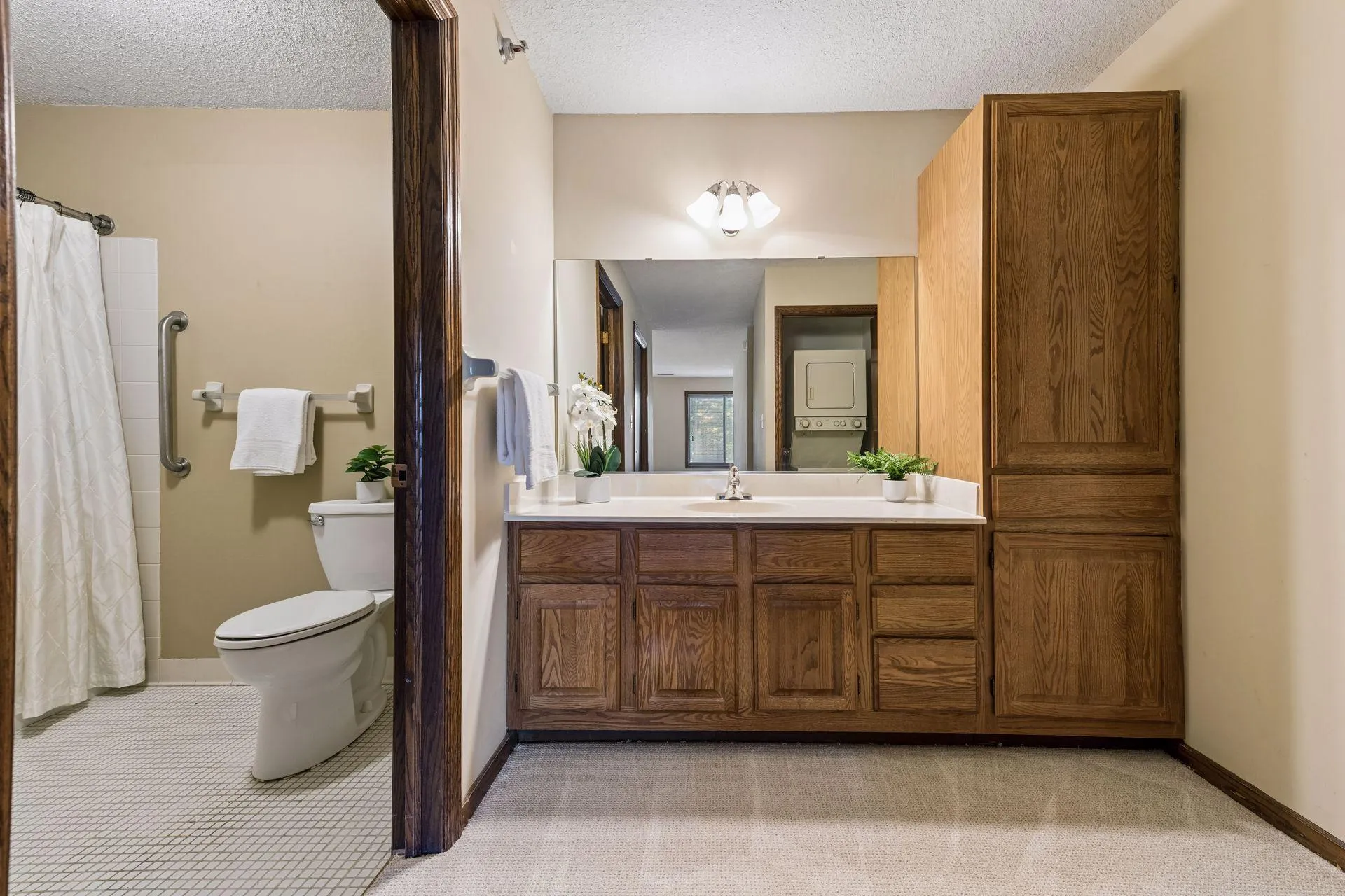 Photo 12 of 3801 W 98th Street Unit 306