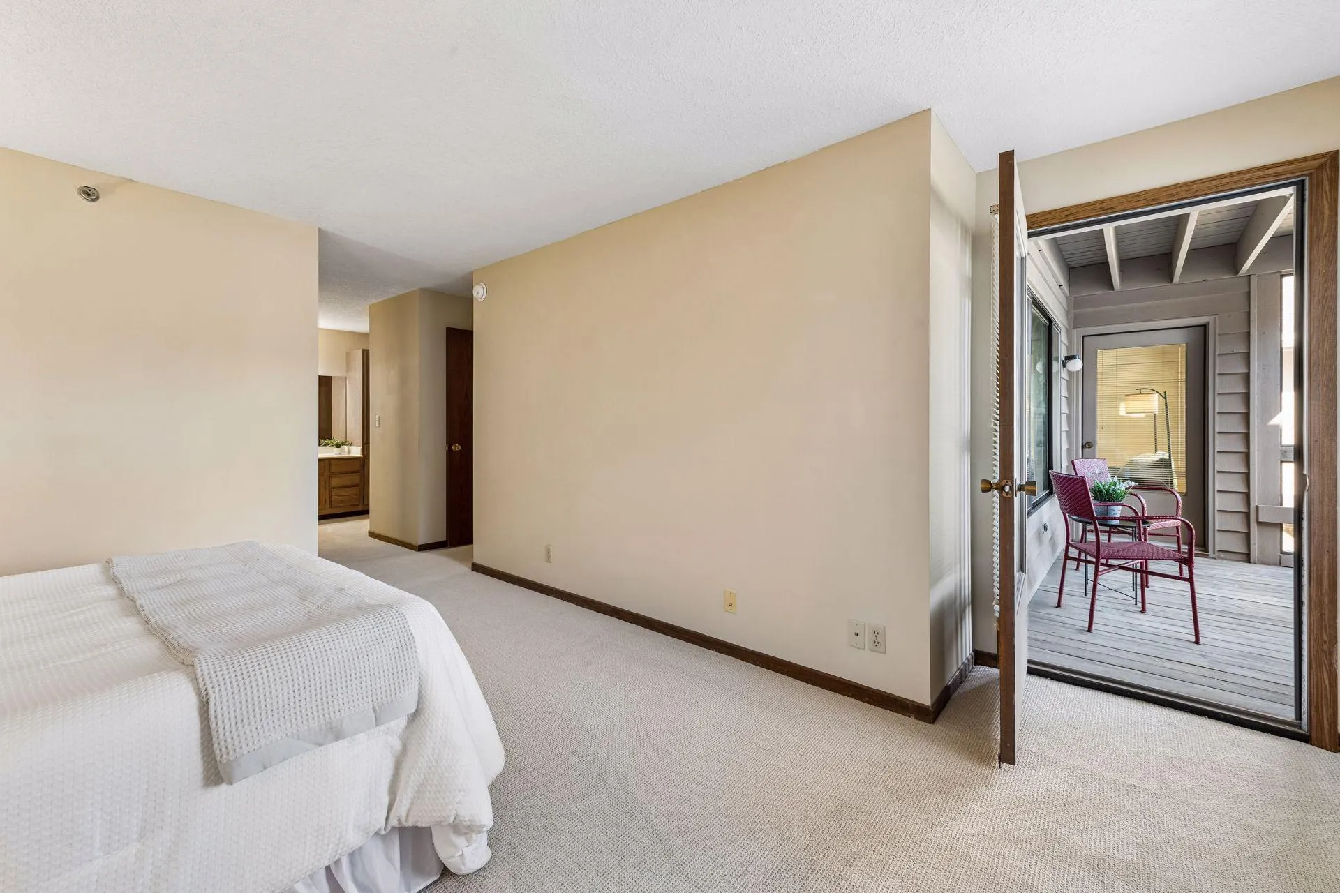 Photo 10 of 3801 W 98th Street Unit 306