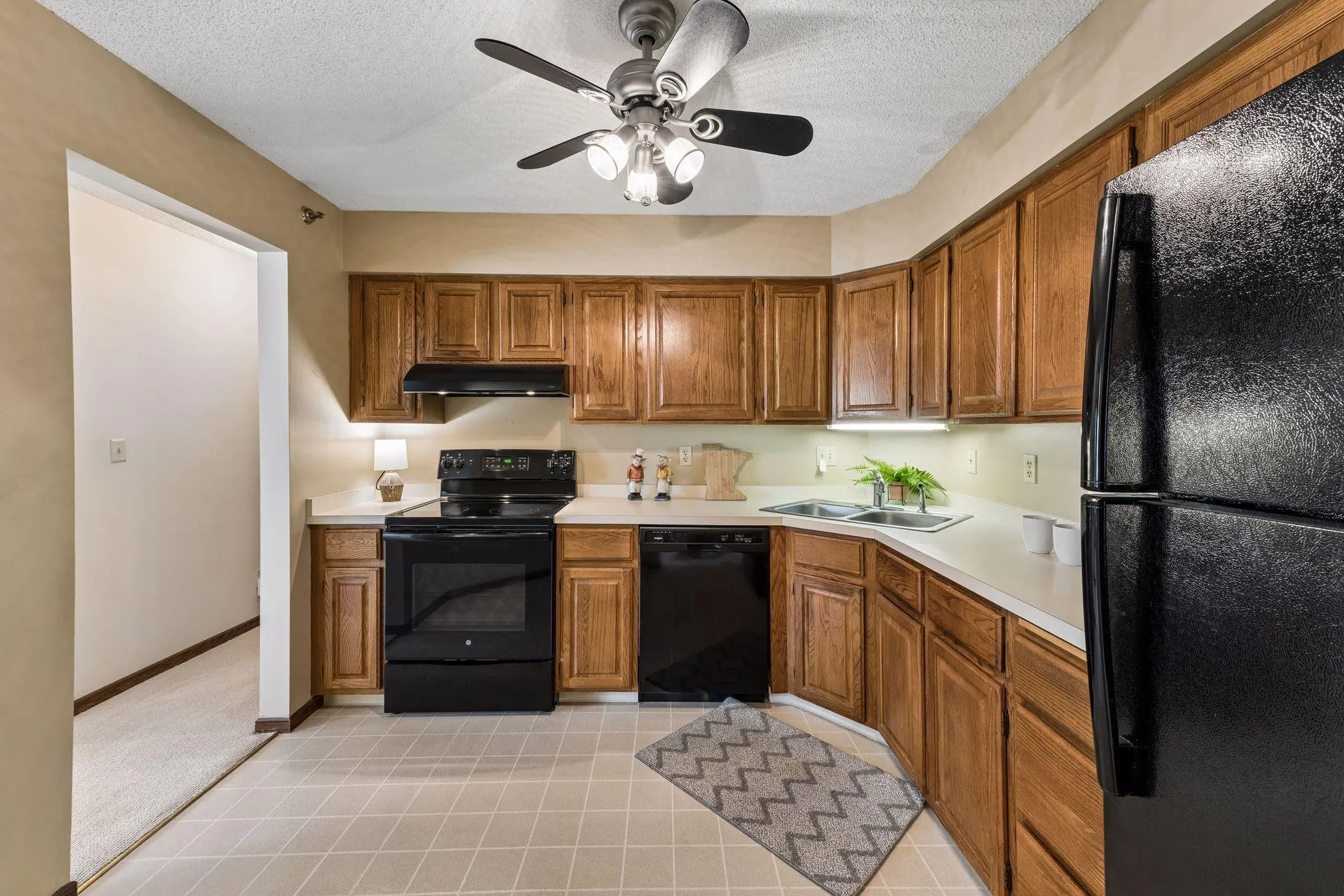 Photo 19 of 3801 W 98th Street Unit 306