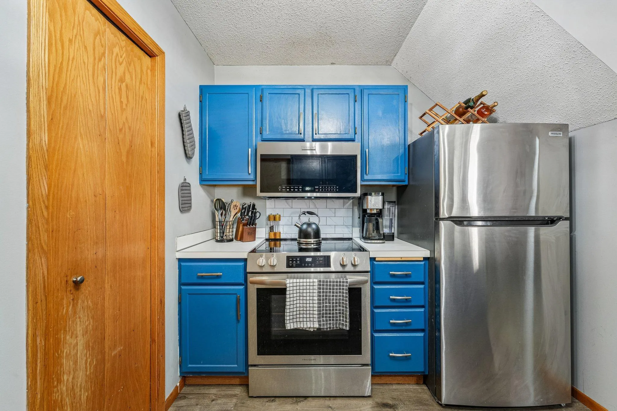 Photo 18 of 611 85th Nw Lane Unit 7