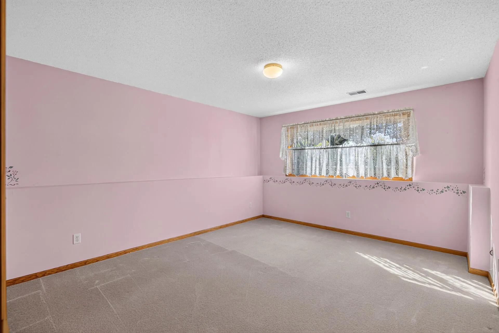 Photo 22 of 1085 Lilac Court Unit 0