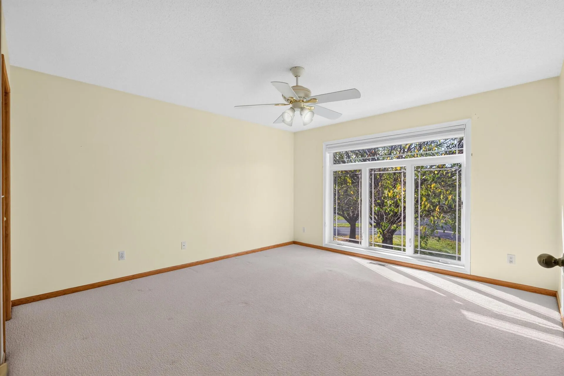 Photo 14 of 1085 Lilac Court Unit 0