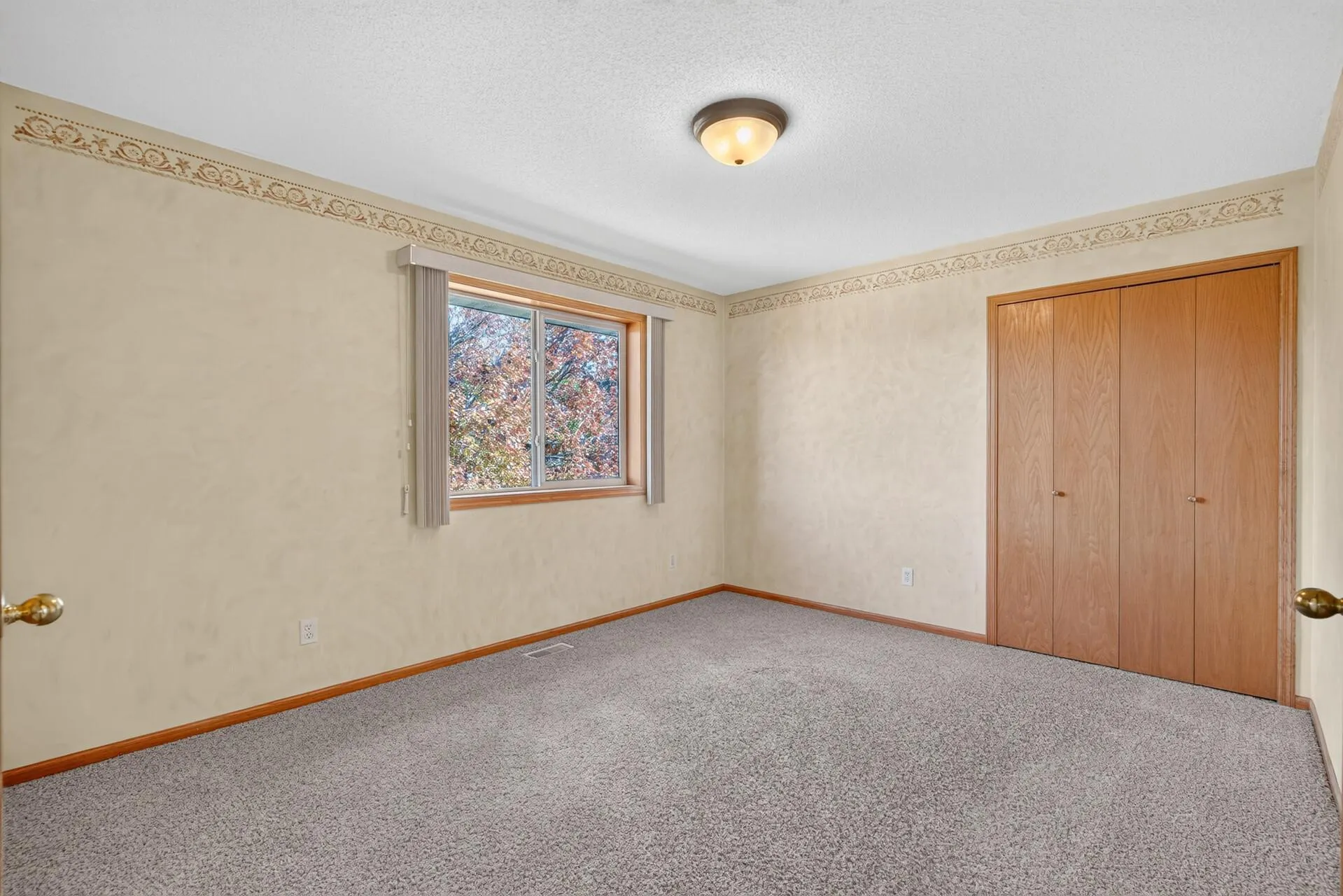 Photo 13 of 1085 Lilac Court Unit 0
