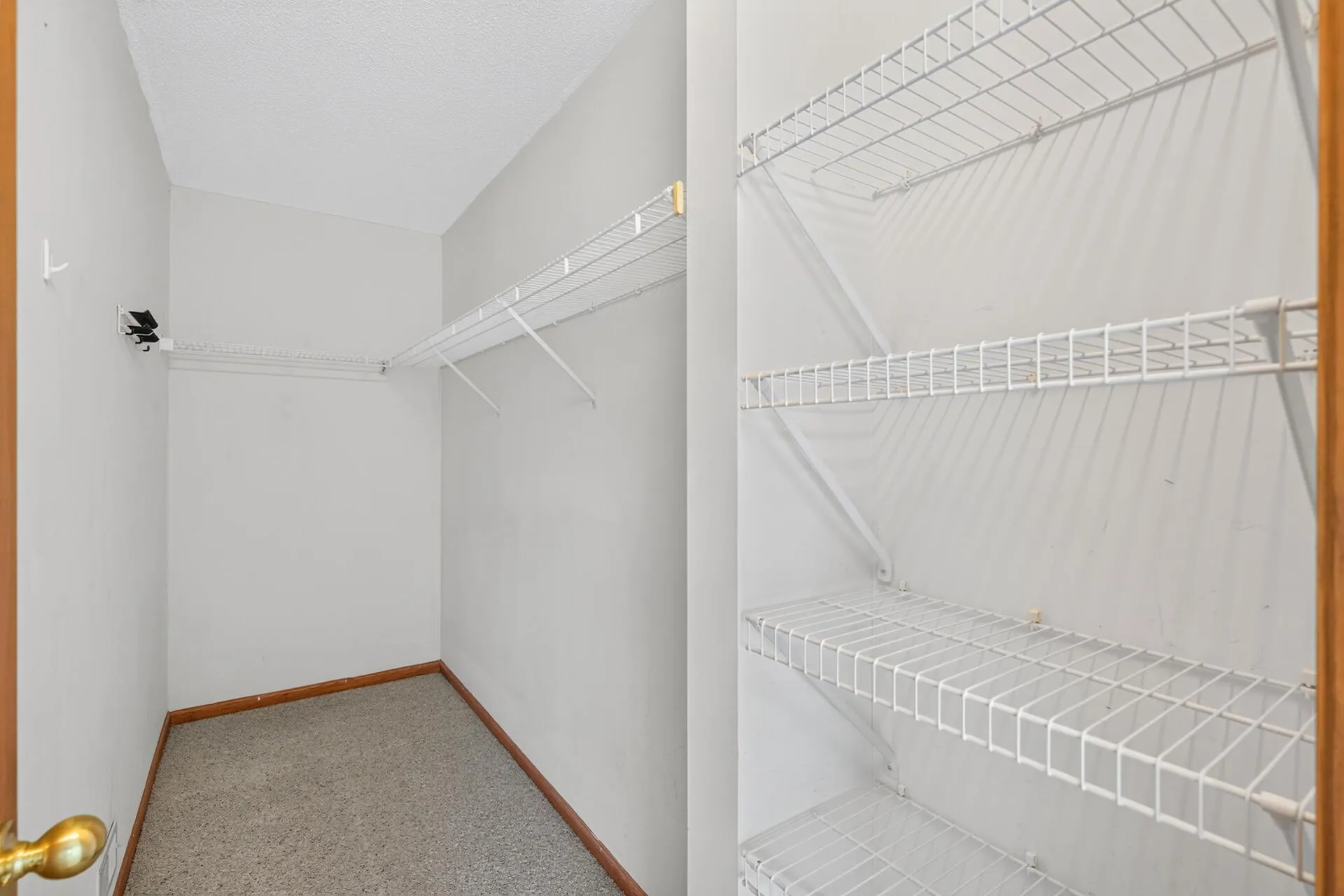 Photo 17 of 1085 Lilac Court Unit 0