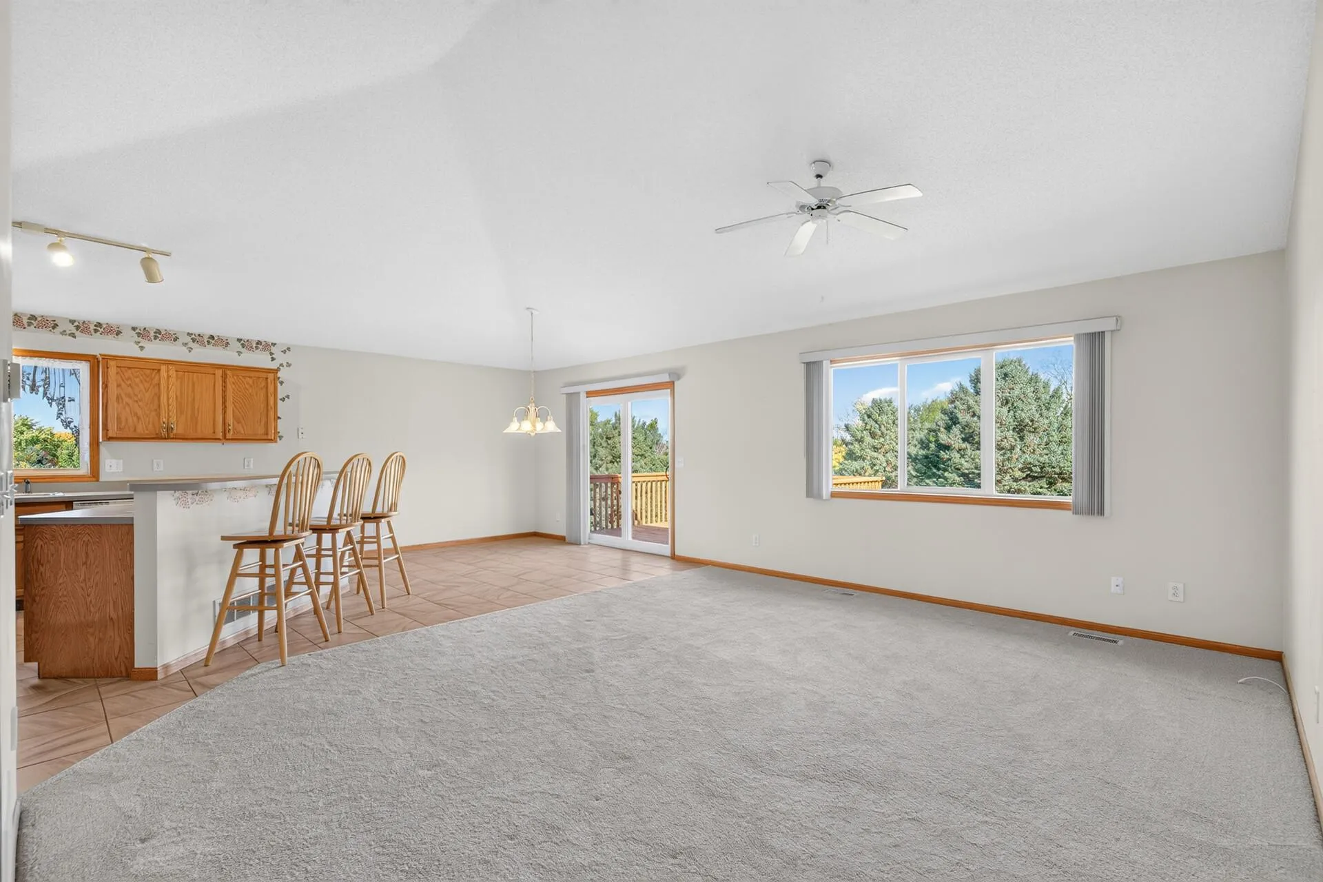 Photo 5 of 1085 Lilac Court Unit 0