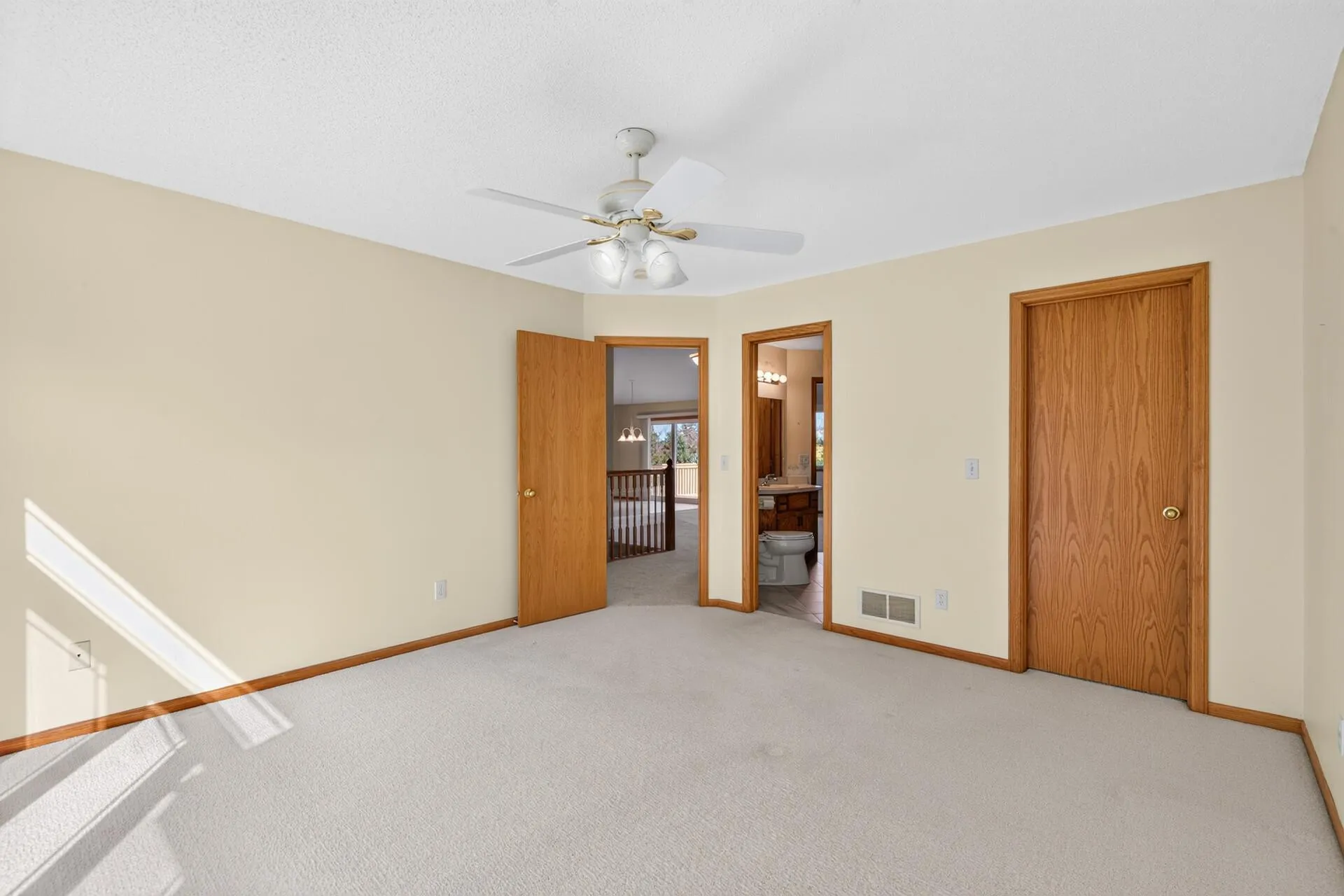 Photo 16 of 1085 Lilac Court Unit 0