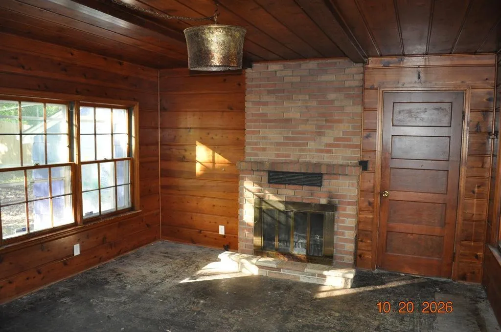 Photo 10 of 3918 Hayes Ne Street