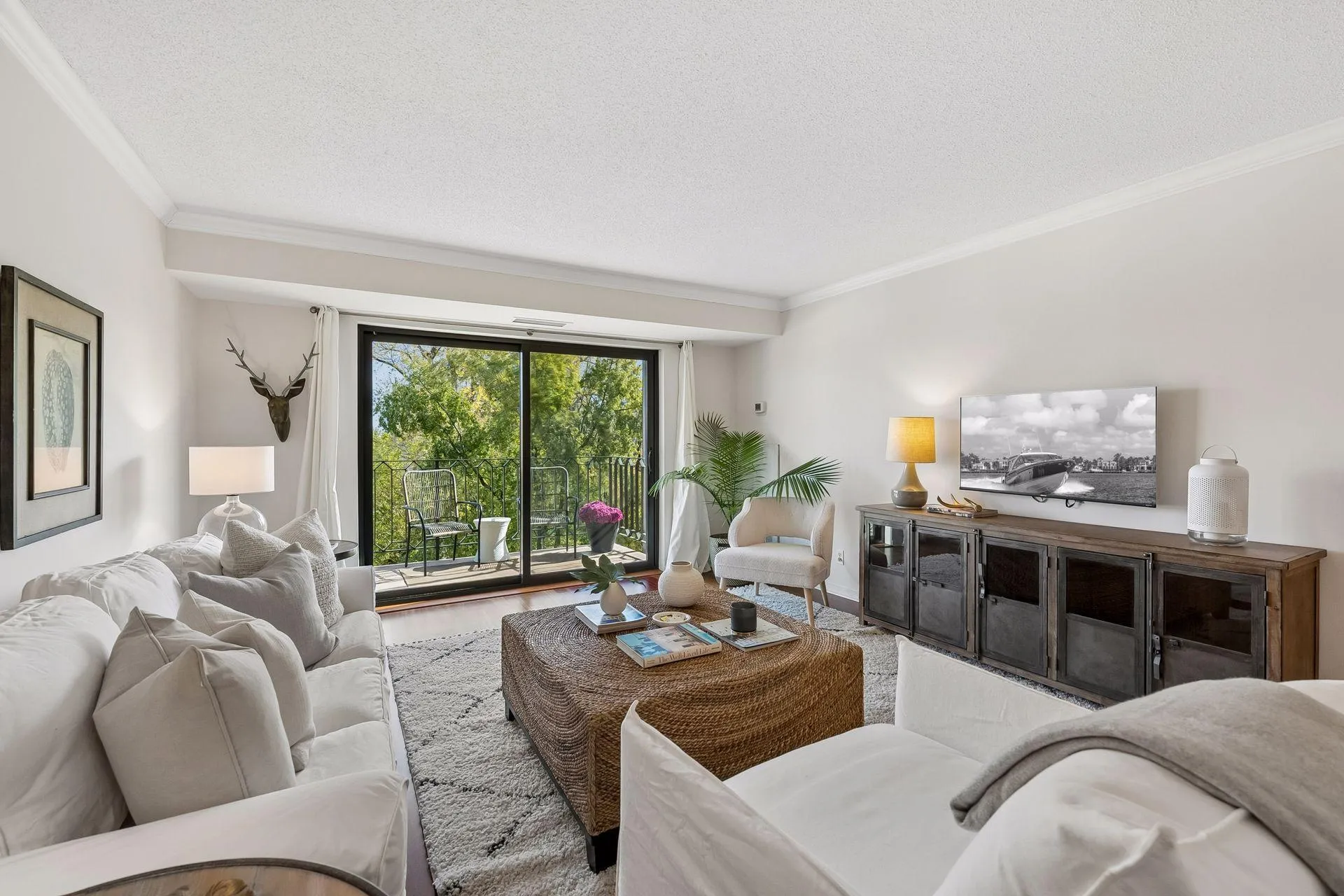 Photo 2 of 3131 Excelsior Boulevard Unit 408
