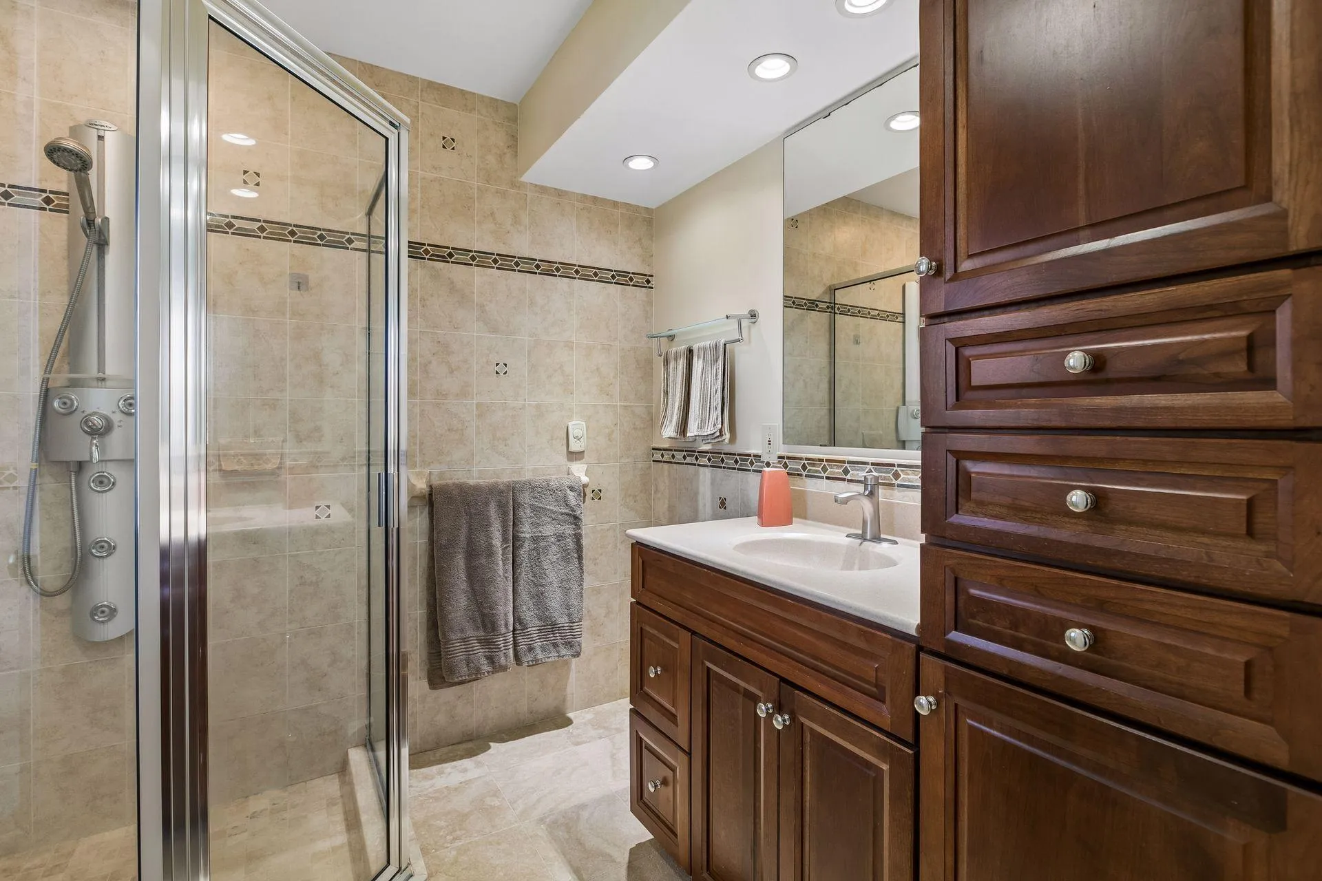 Photo 33 of 4740 Killarney Drive