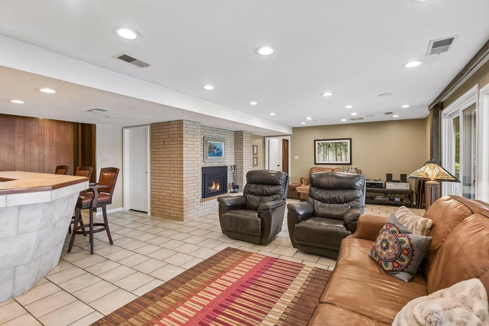Photo 48 of 4740 Killarney Drive