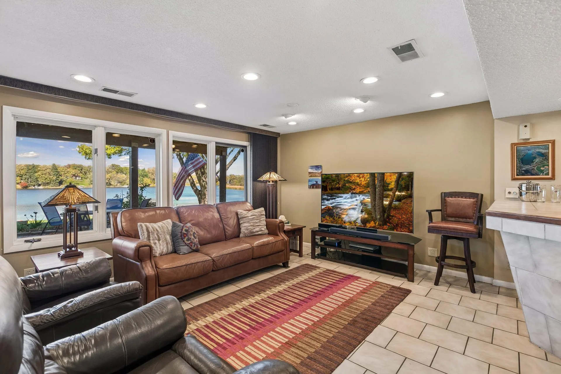 Photo 40 of 4740 Killarney Drive