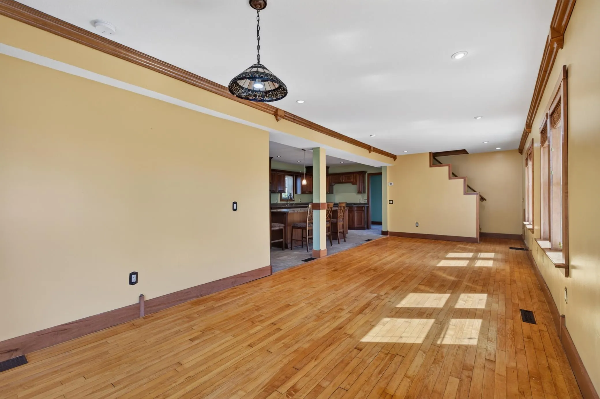 Photo 14 of 1498 Hazelwood Street