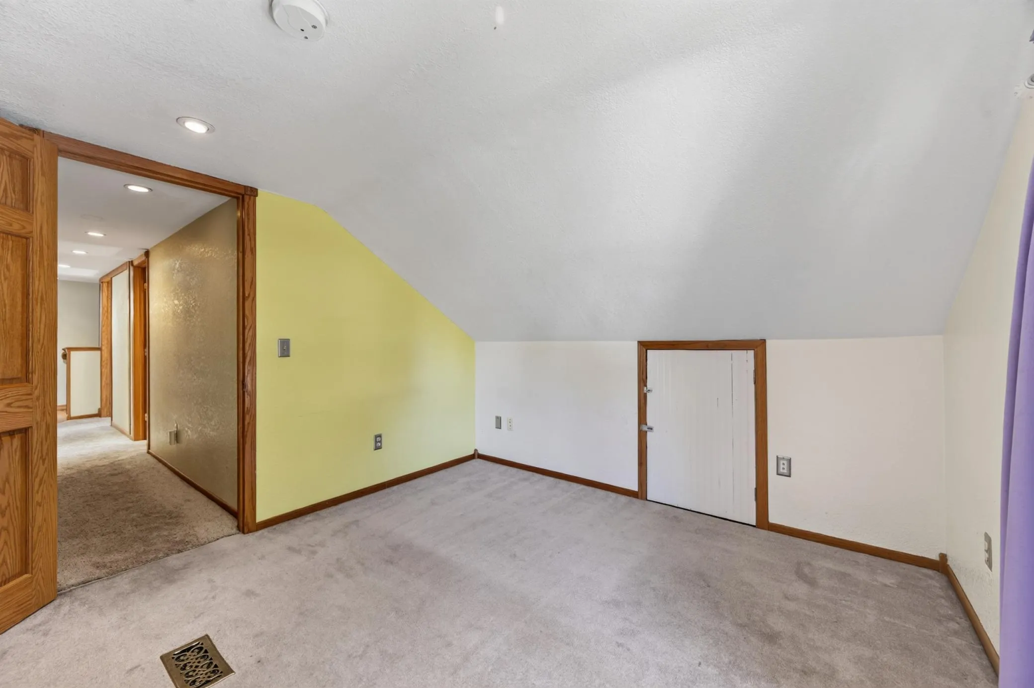 Photo 27 of 1498 Hazelwood Street