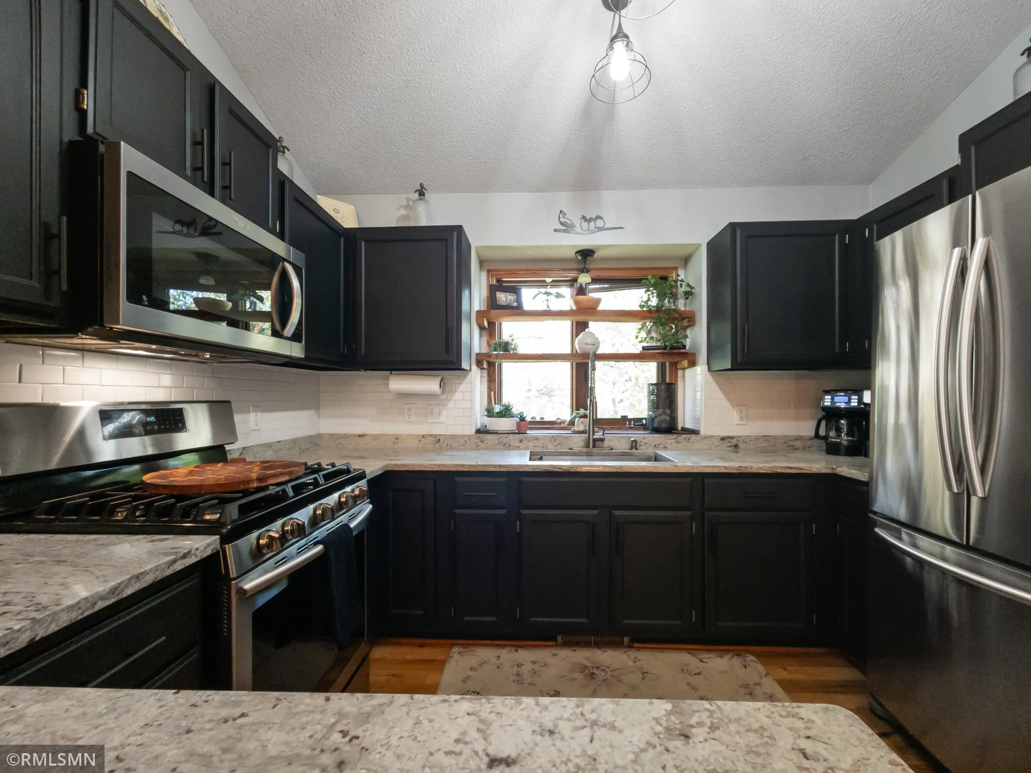 Photo 8 of 12933 Quentin S Avenue