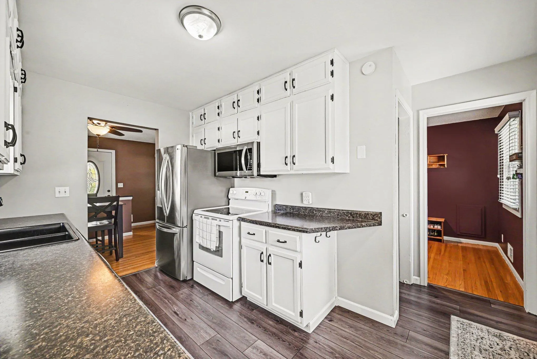Photo 7 of 6961 Clayton Avenue