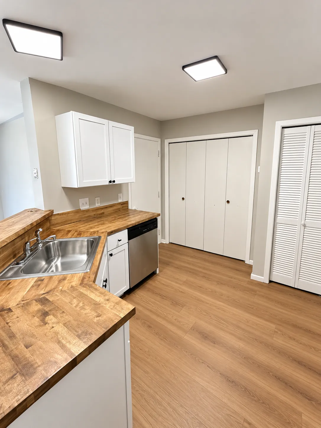 Photo 8 of 13465 60th N Place Unit 29