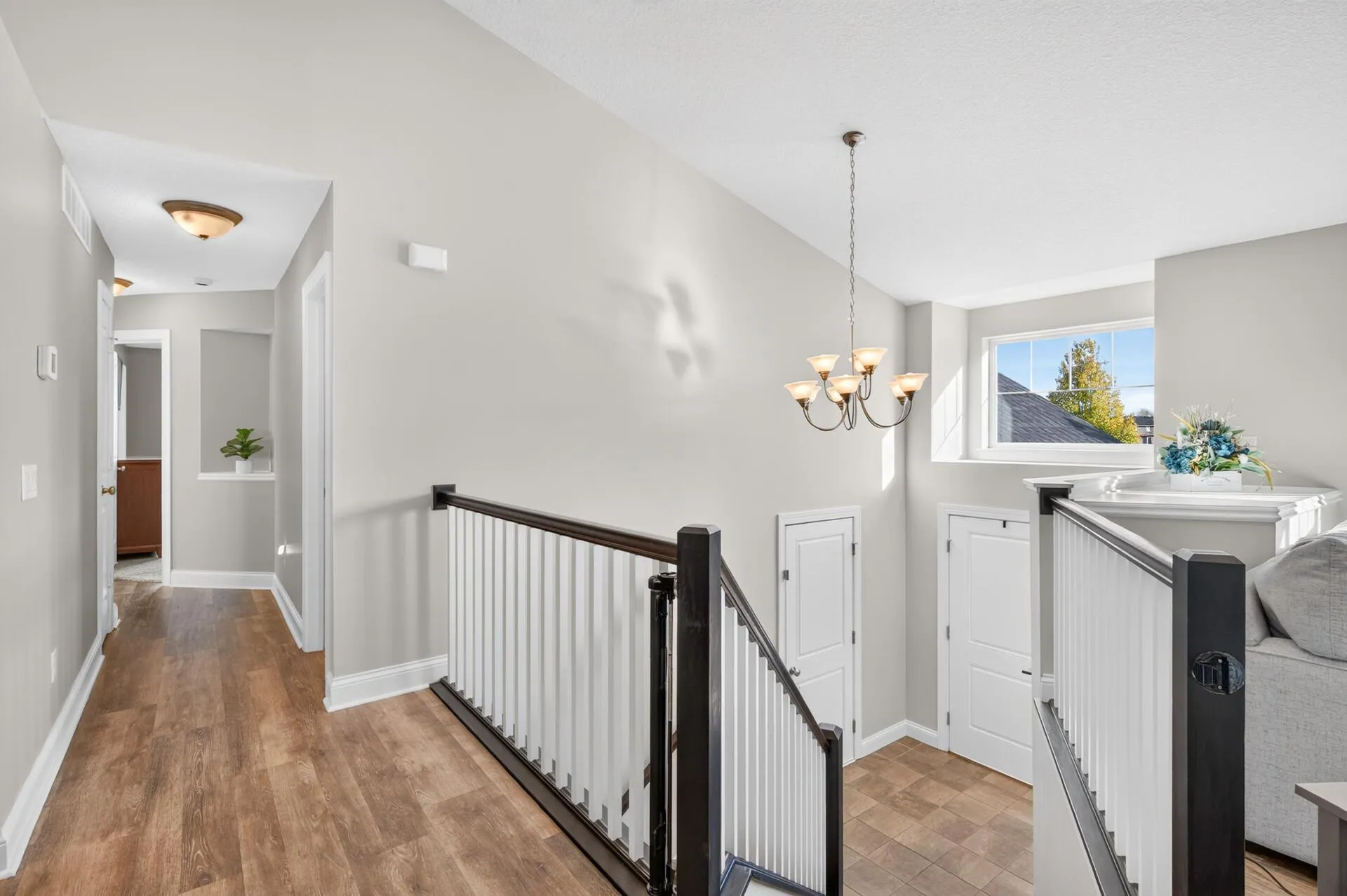 Photo 9 of 18249 Dunbury Avenue