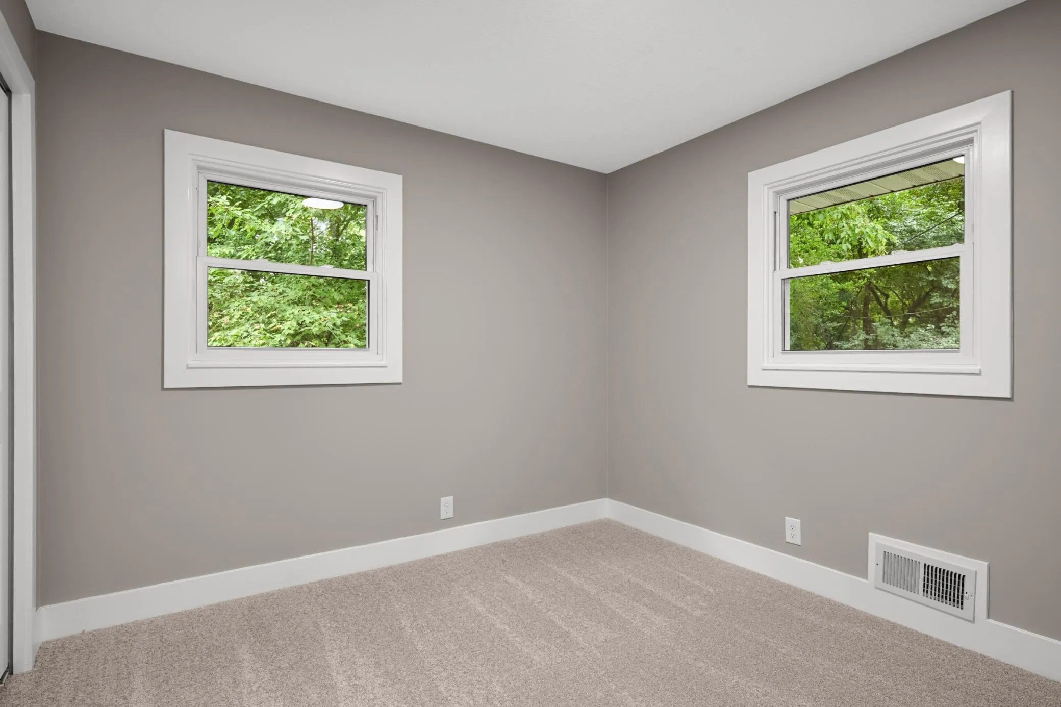 Photo 20 of 342 Kenmar Circle