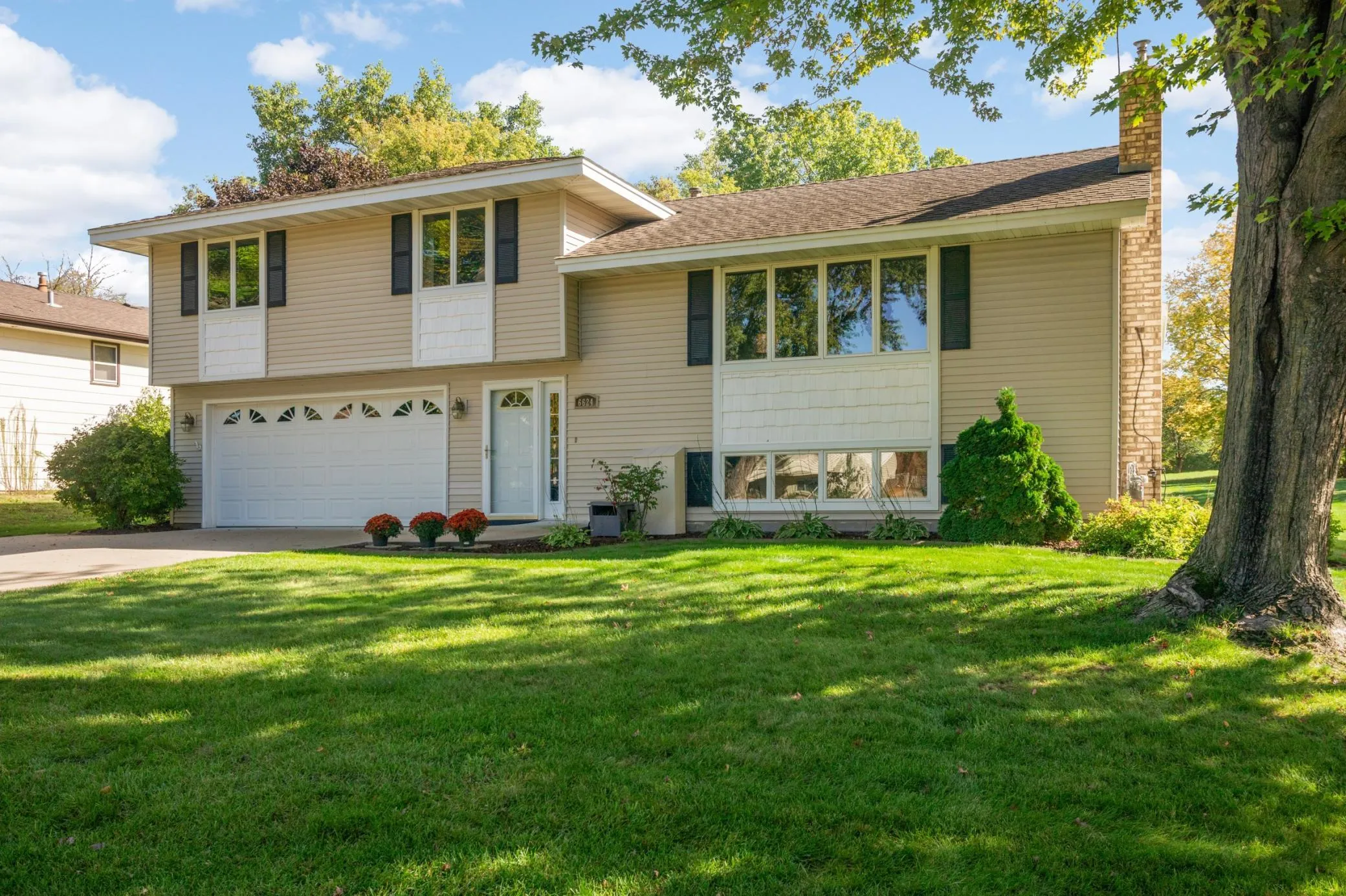 Photo 38 of 6624 Edgemont N Boulevard
