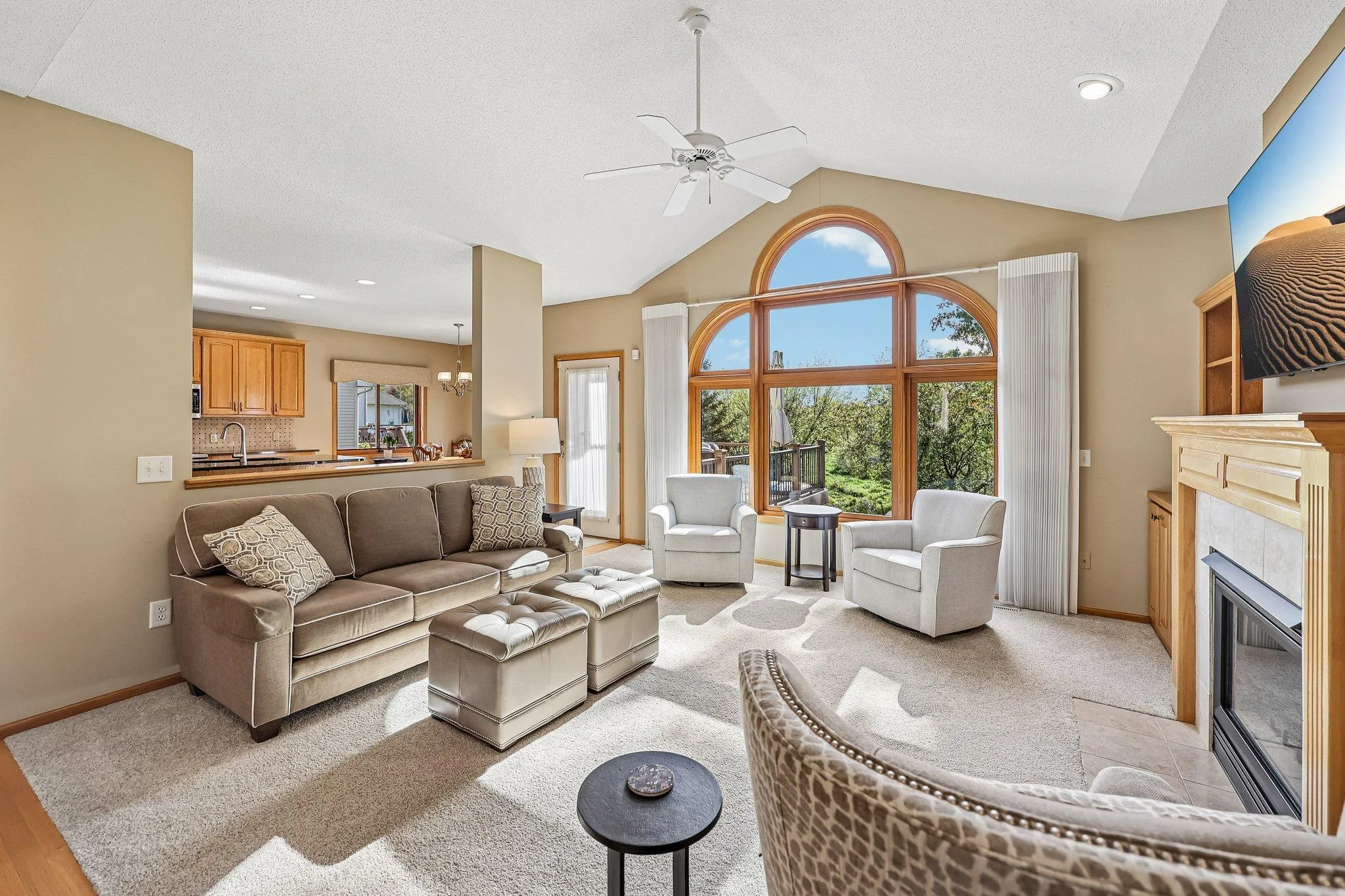 Photo 5 of 2350 Quail Creek Ne Parkway