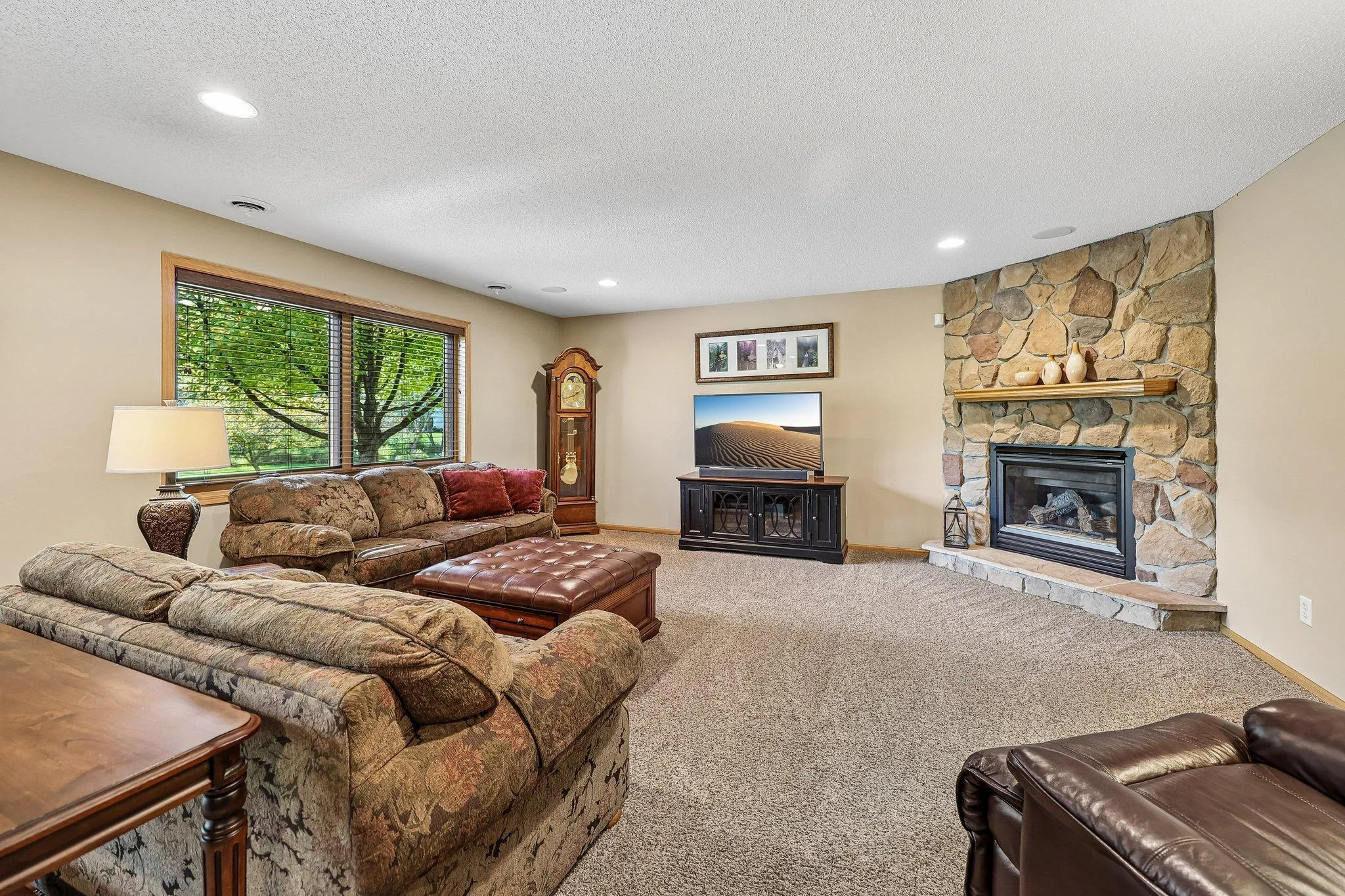 Photo 33 of 2350 Quail Creek Ne Parkway