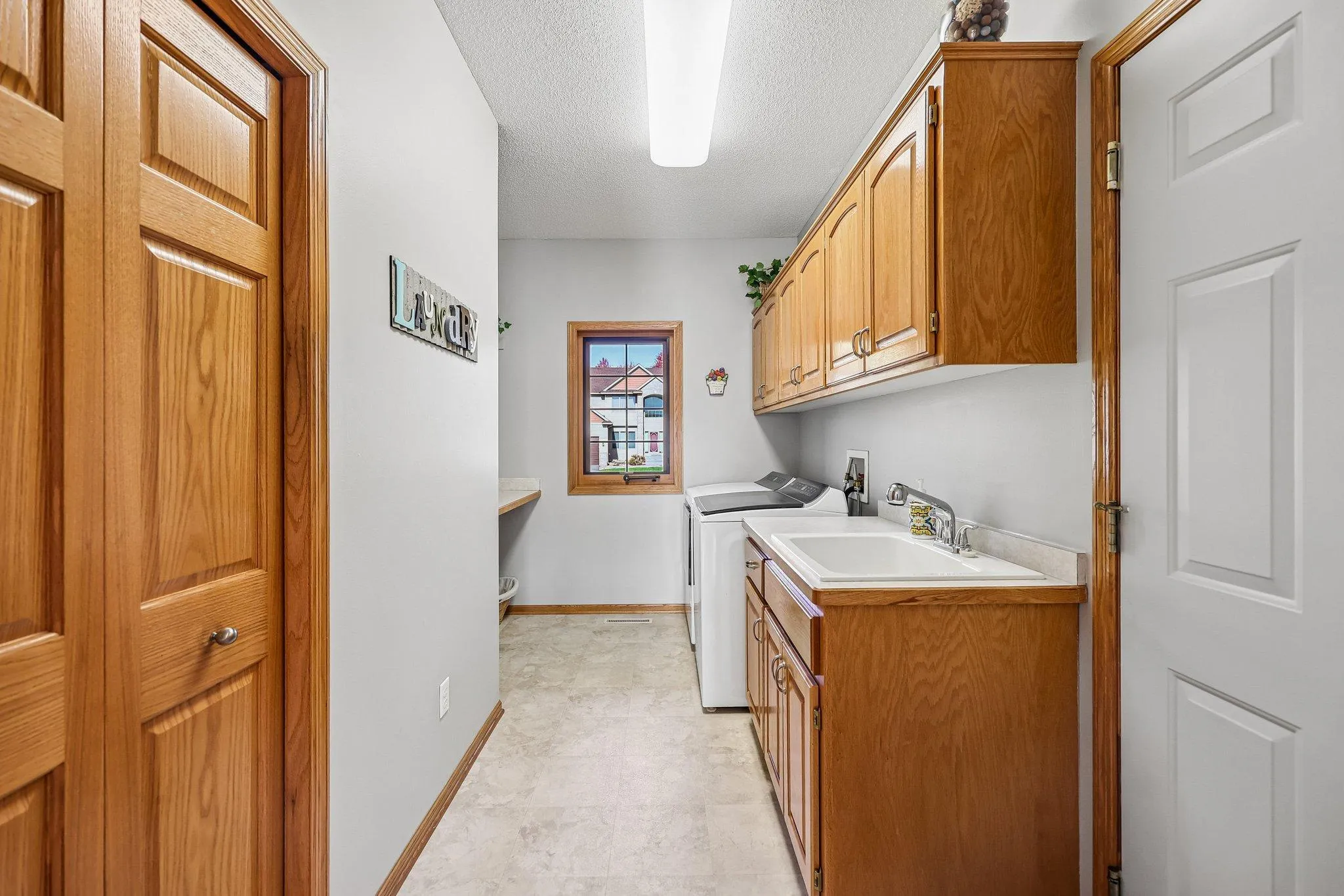 Photo 17 of 2350 Quail Creek Ne Parkway
