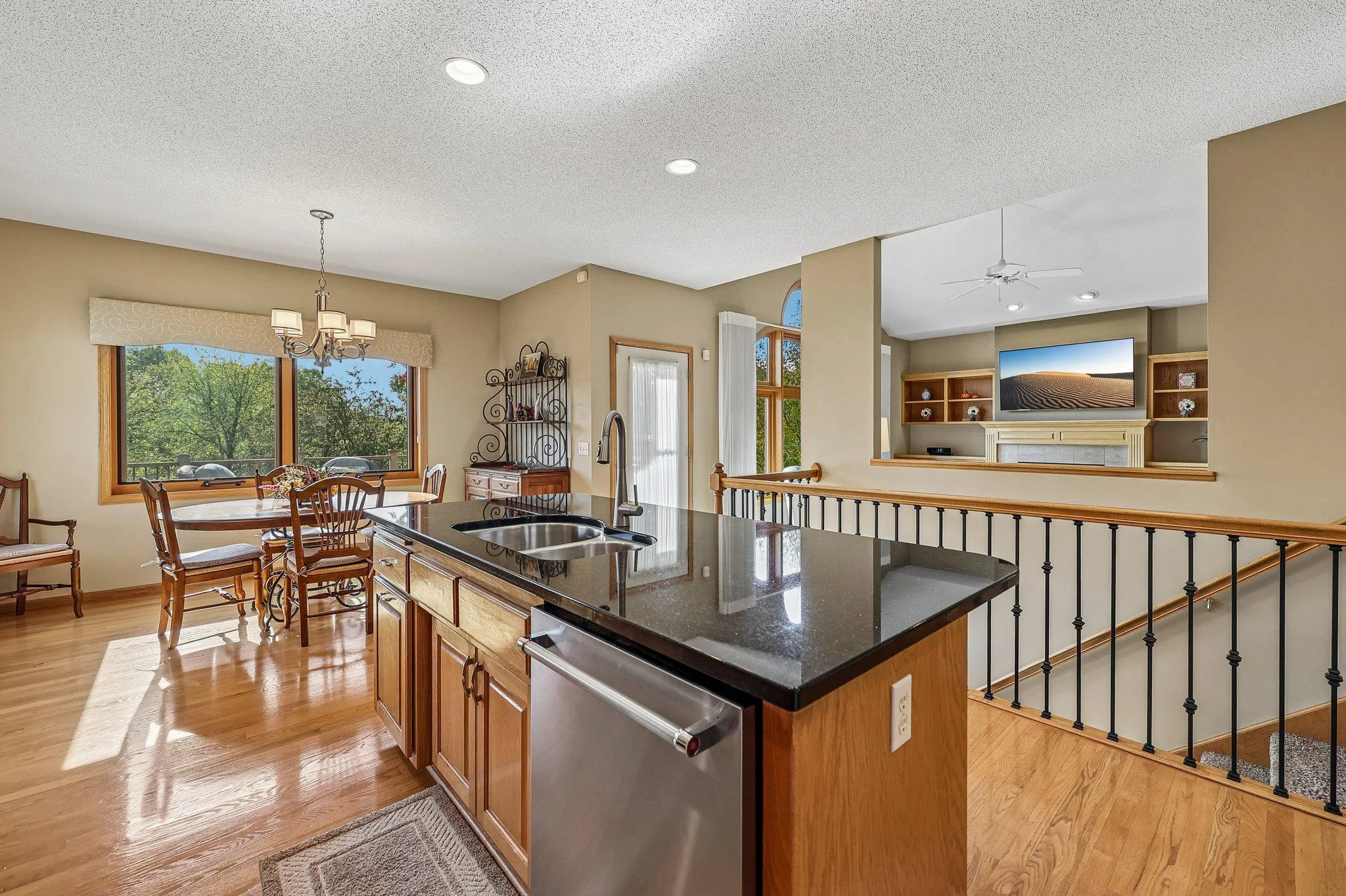 Photo 14 of 2350 Quail Creek Ne Parkway