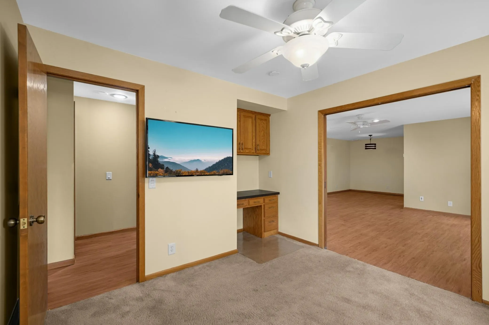 Photo 17 of 4361 Buckingham Court Unit 1207