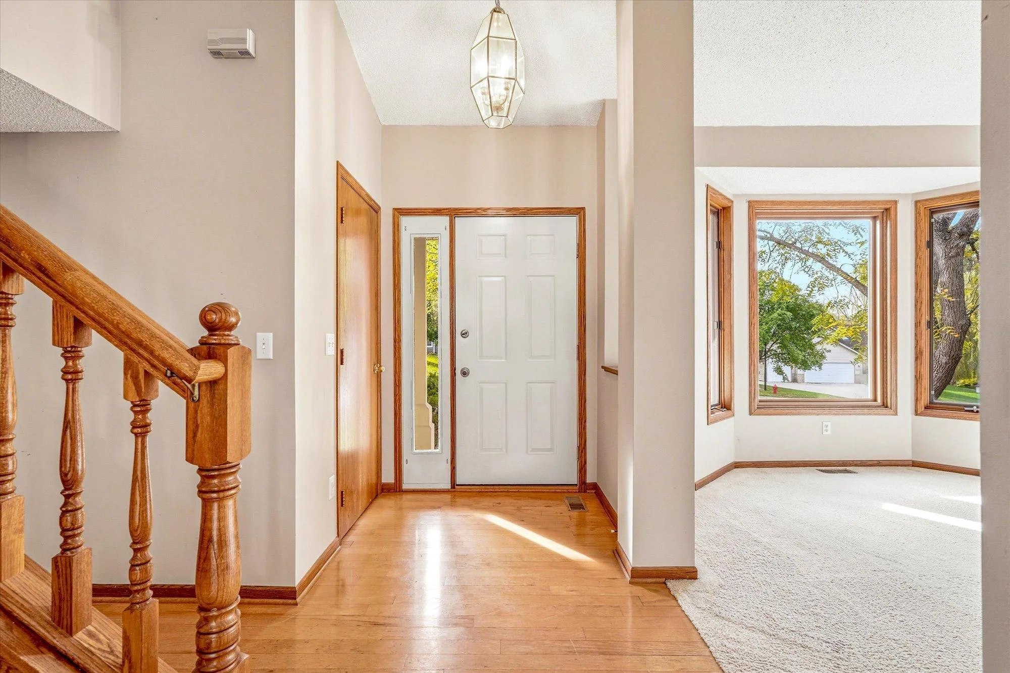 Photo 4 of 13025 Forest Glen Drive