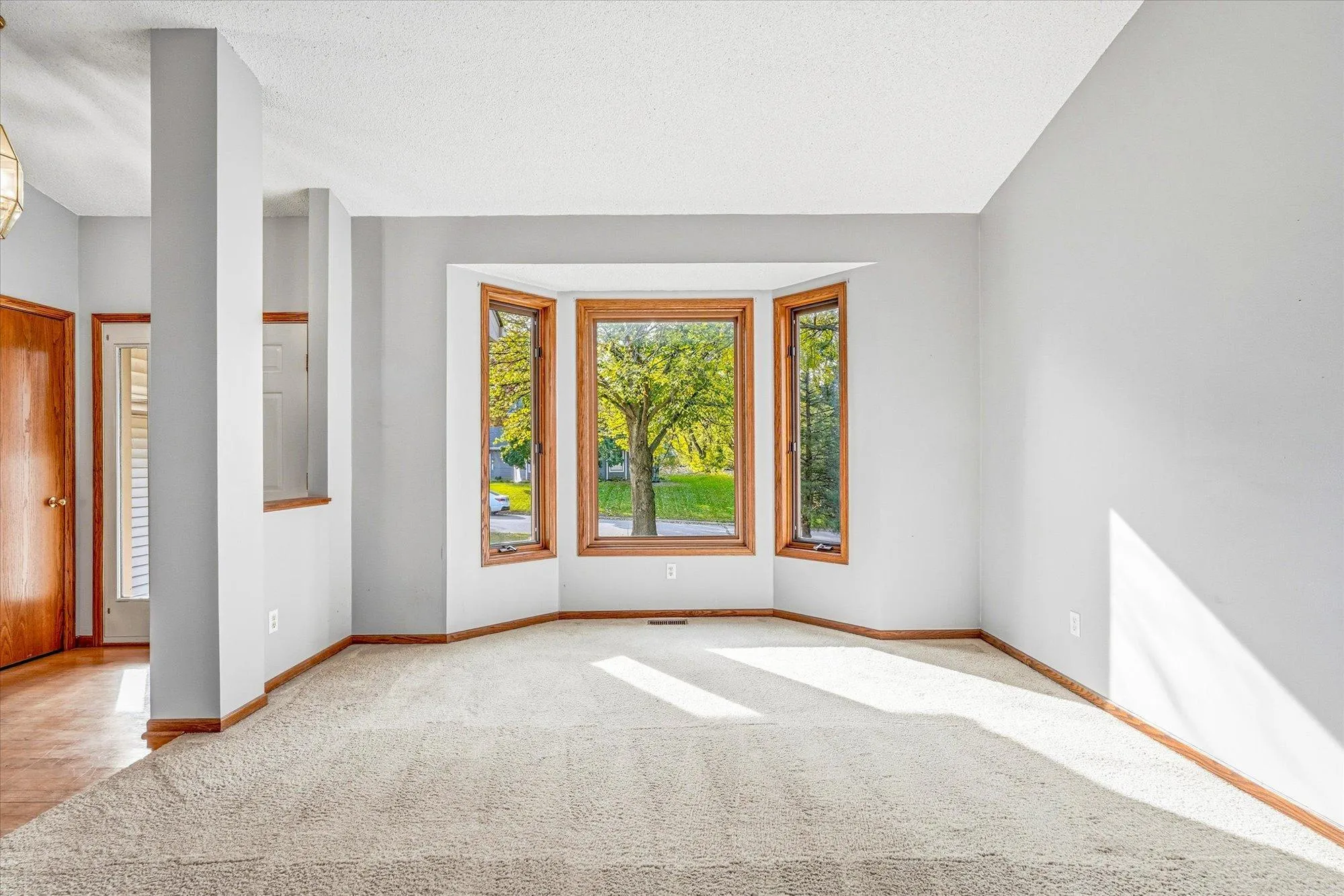 Photo 6 of 13025 Forest Glen Drive