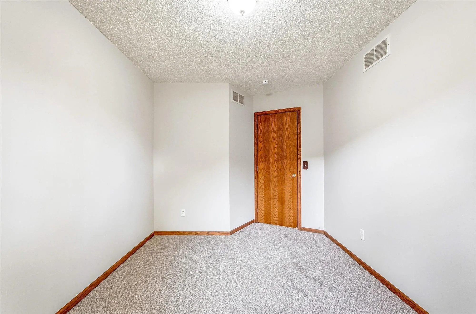Photo 22 of 13025 Forest Glen Drive
