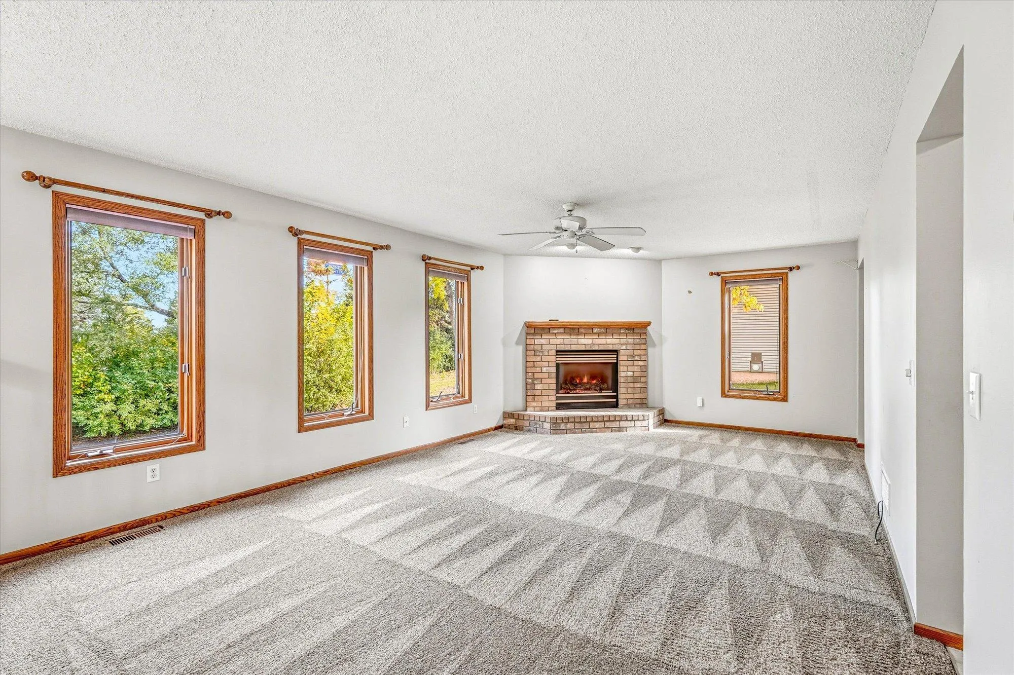 Photo 16 of 13025 Forest Glen Drive