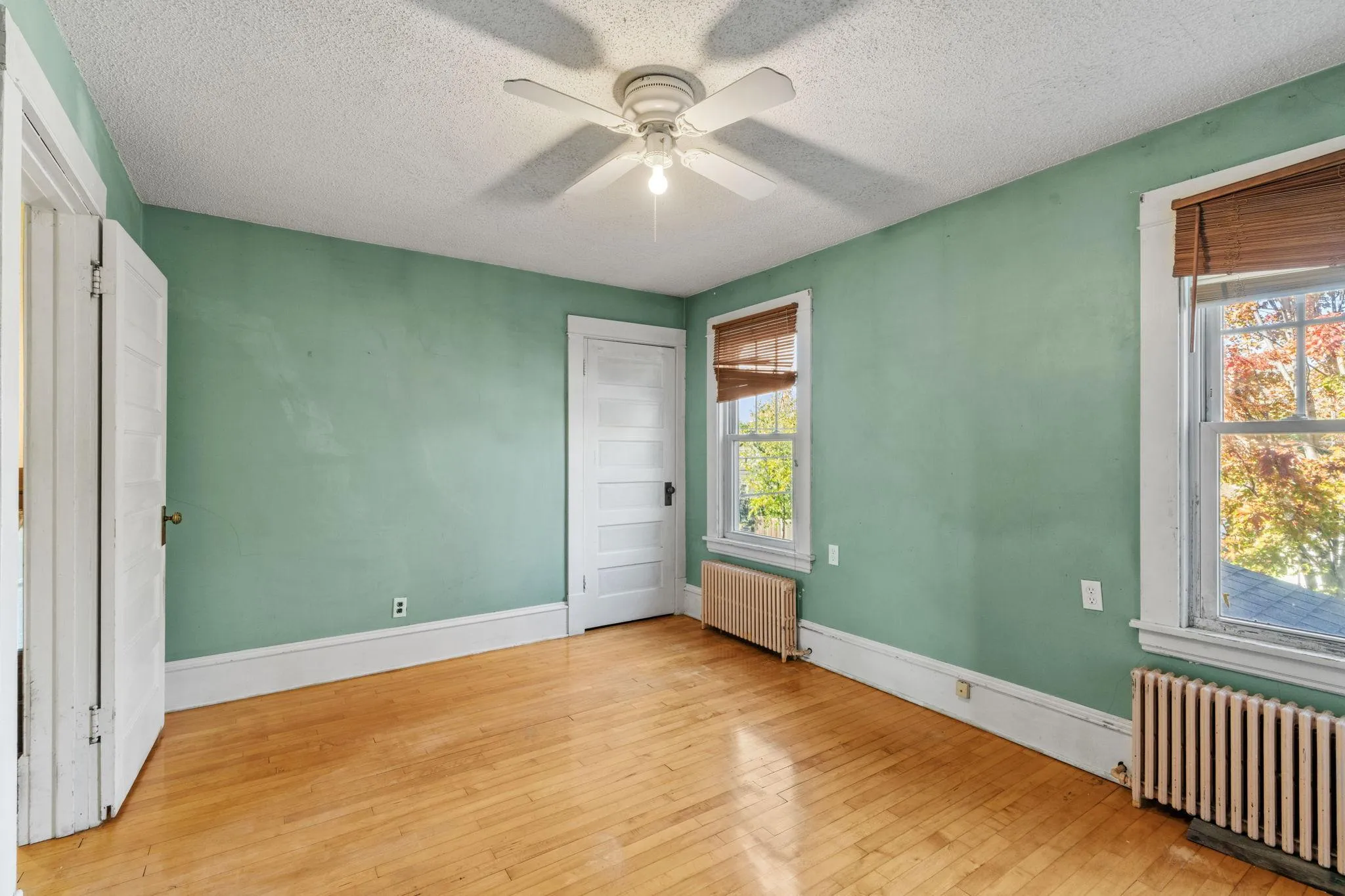 Photo 28 of 1861 E 37th Street