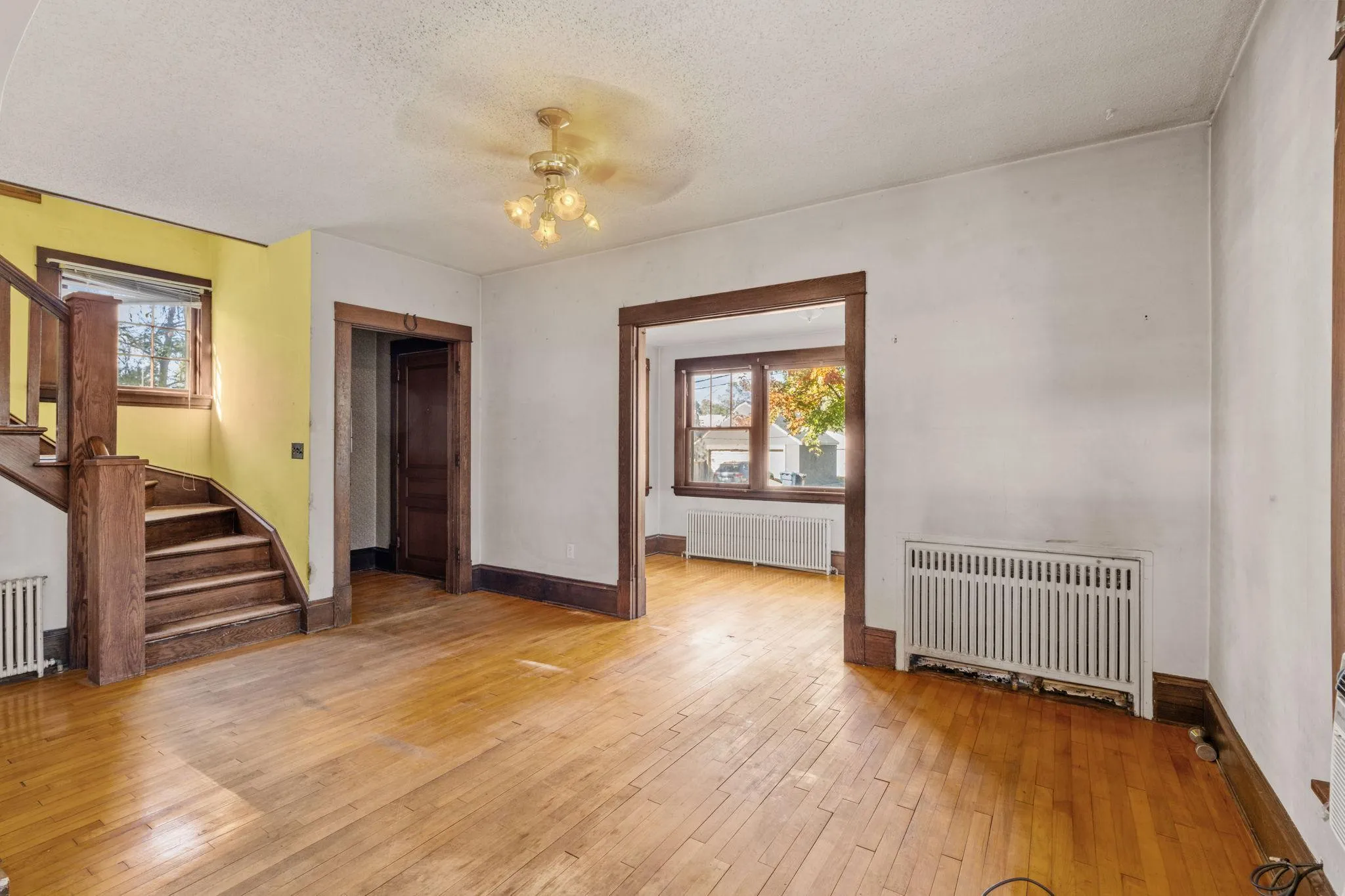 Photo 8 of 1861 E 37th Street