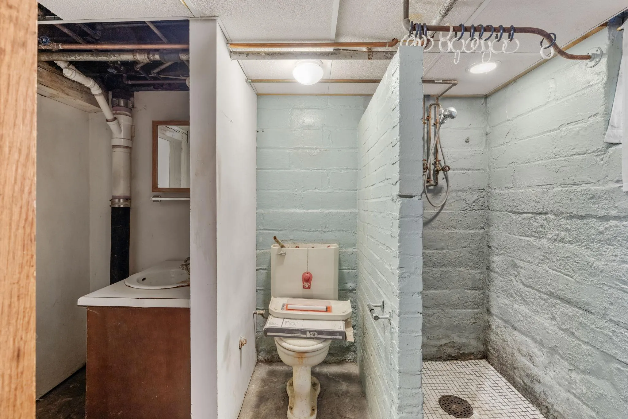 Photo 33 of 1861 E 37th Street