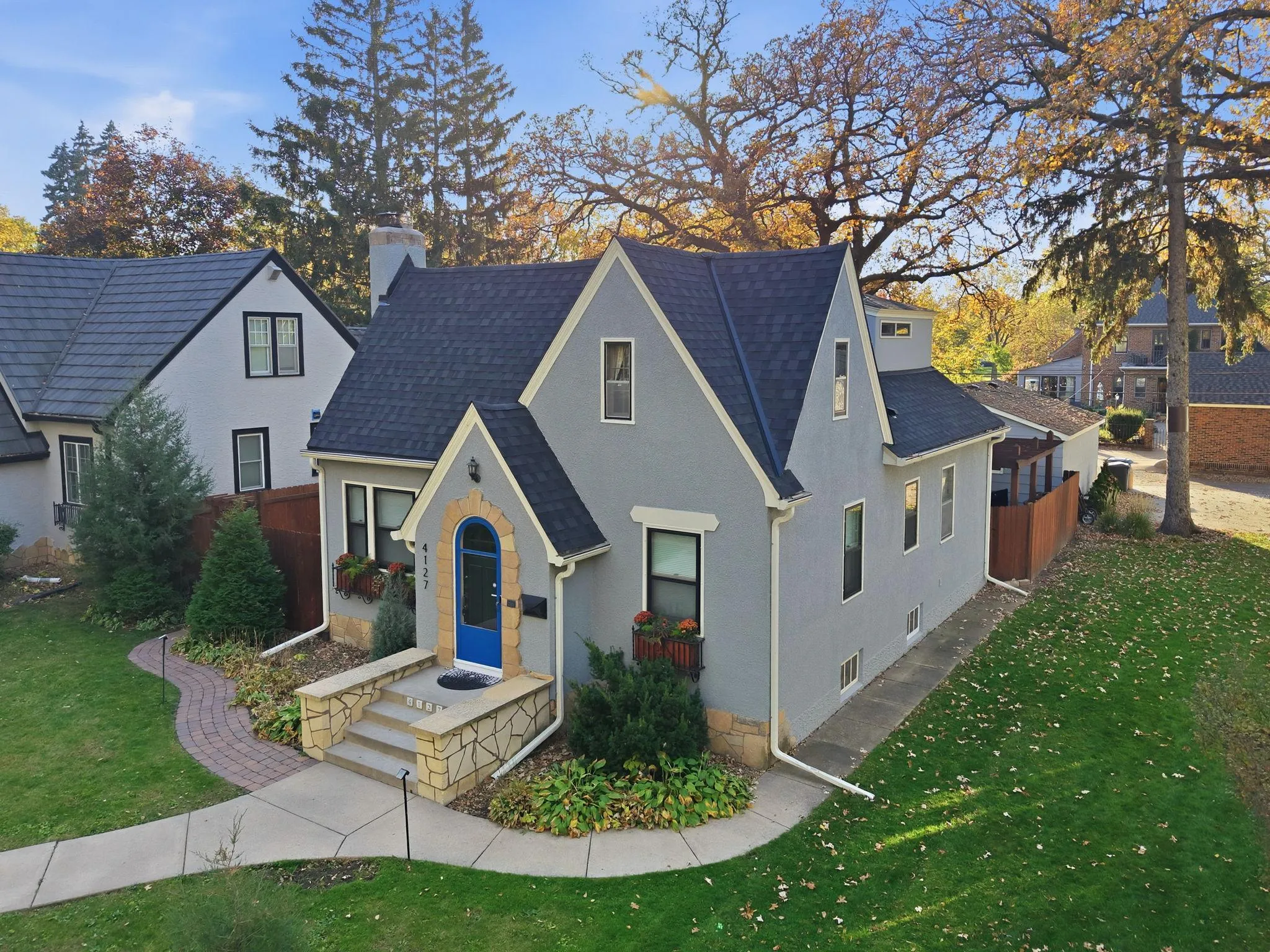 Photo 2 of 4127 Washburn N Avenue