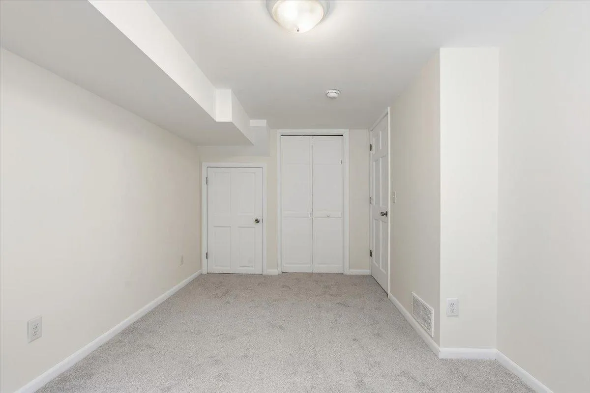 Photo 29 of 6024 W 35th Street