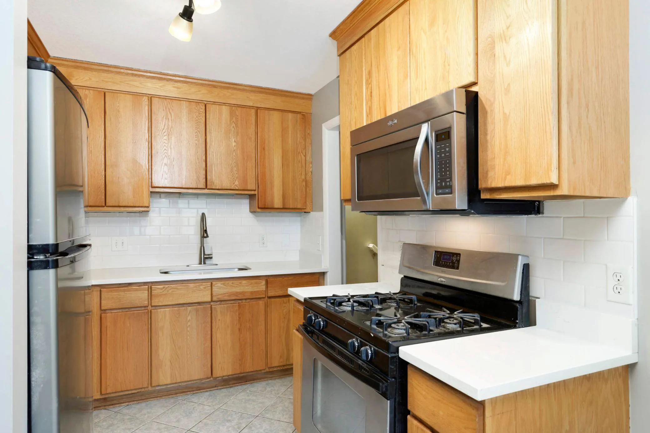 Photo 33 of 6024 W 35th Street