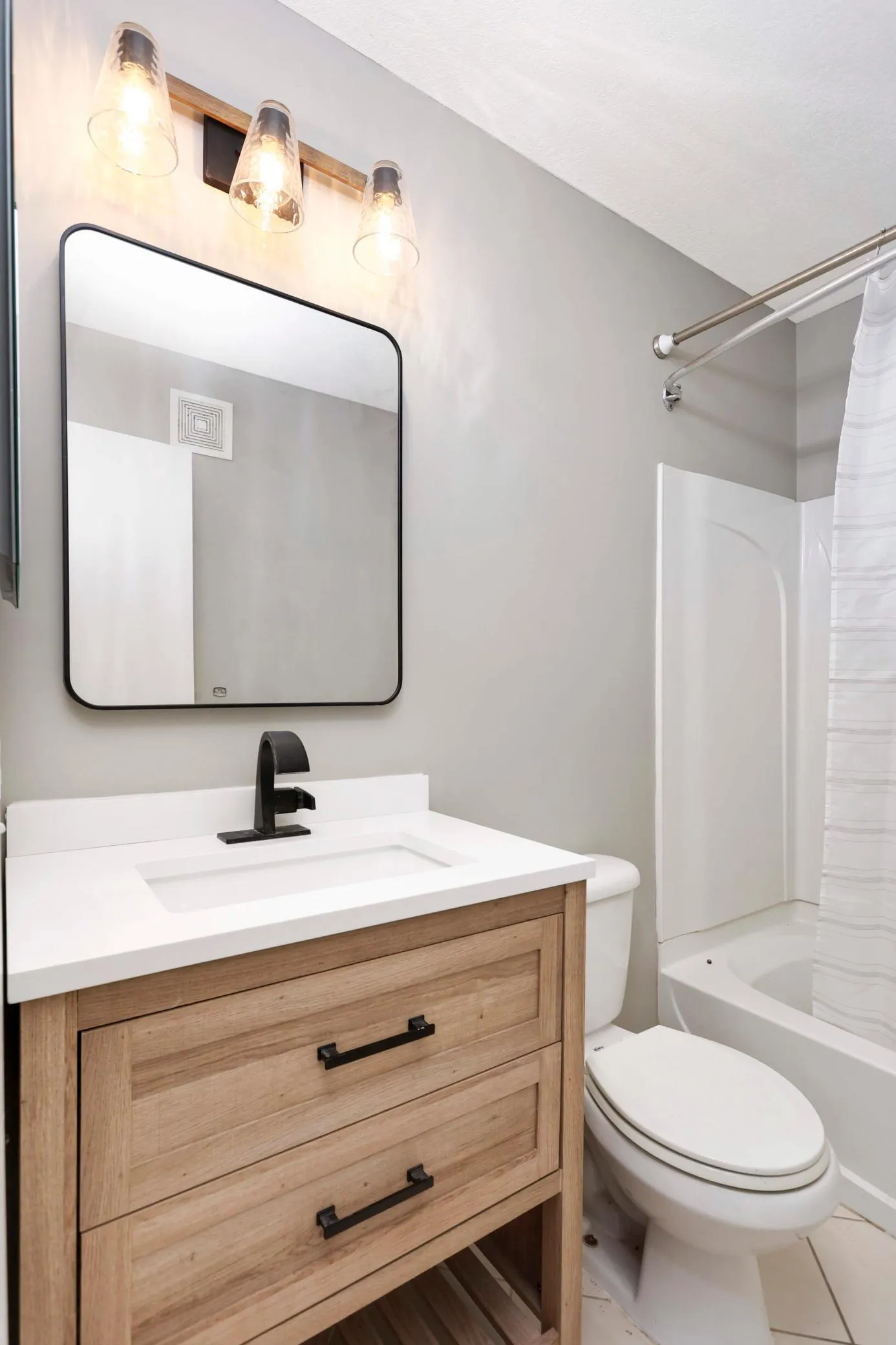 Photo 38 of 6024 W 35th Street