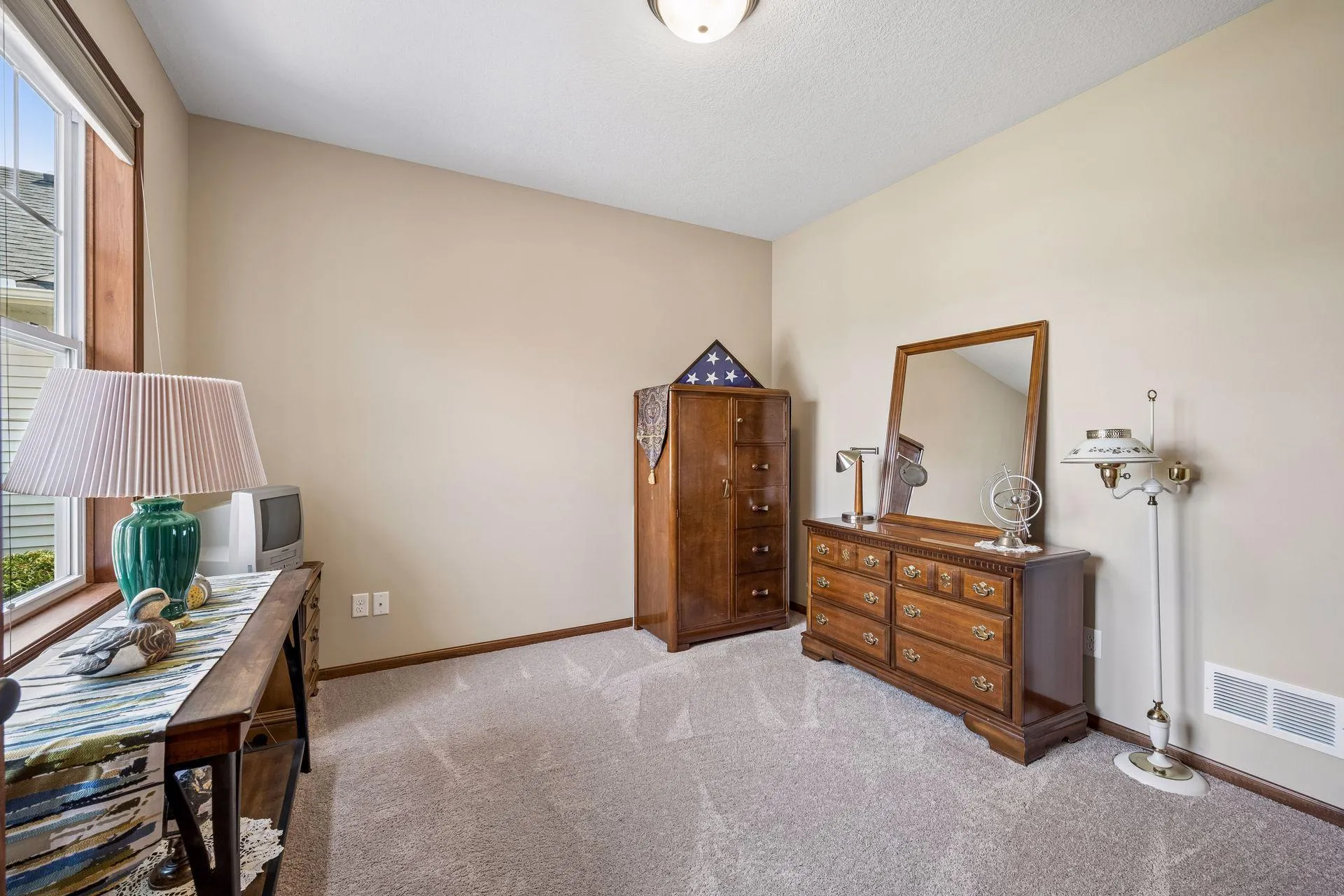 Photo 22 of 10263 Kittredge Ne Parkway