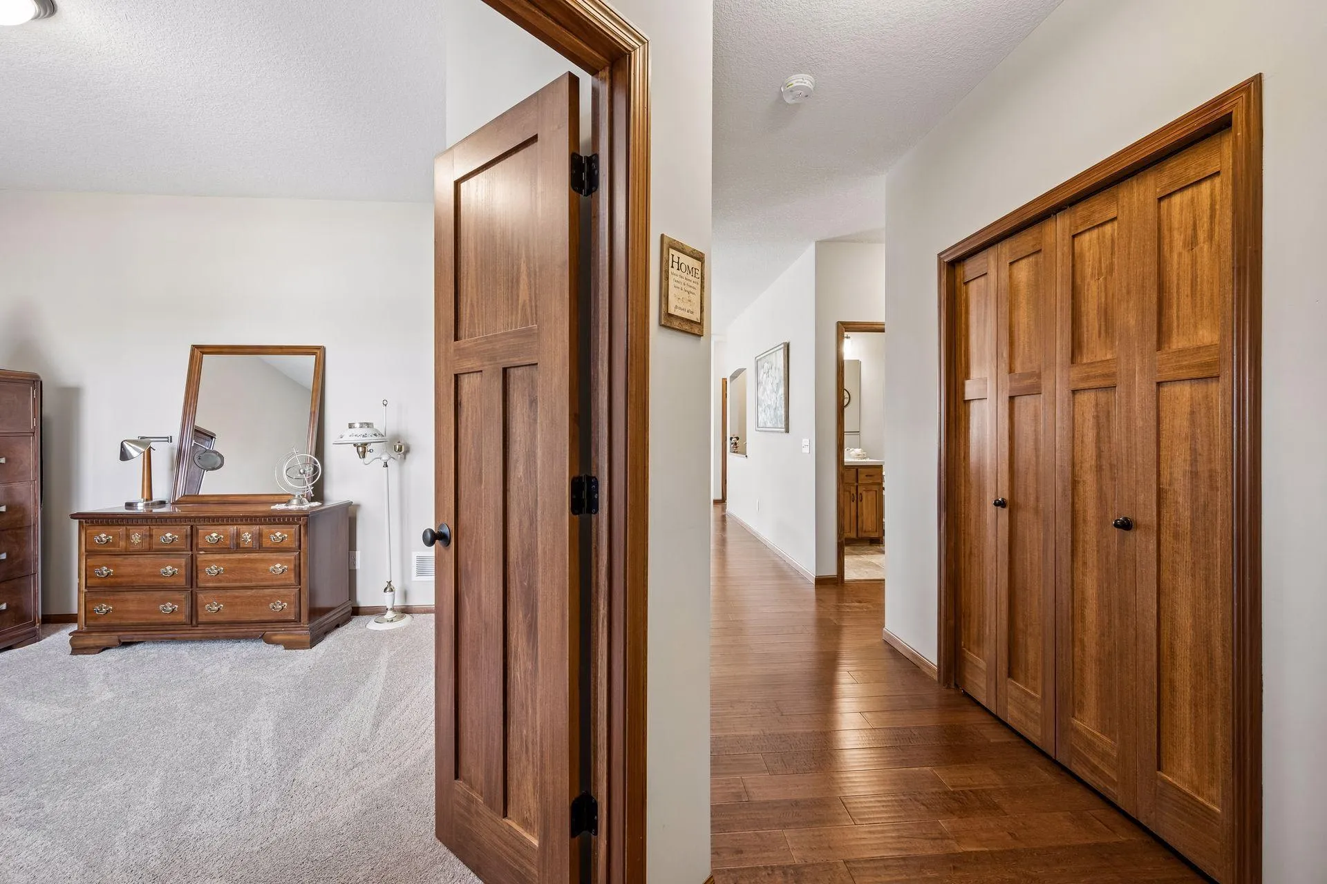 Photo 4 of 10263 Kittredge Ne Parkway