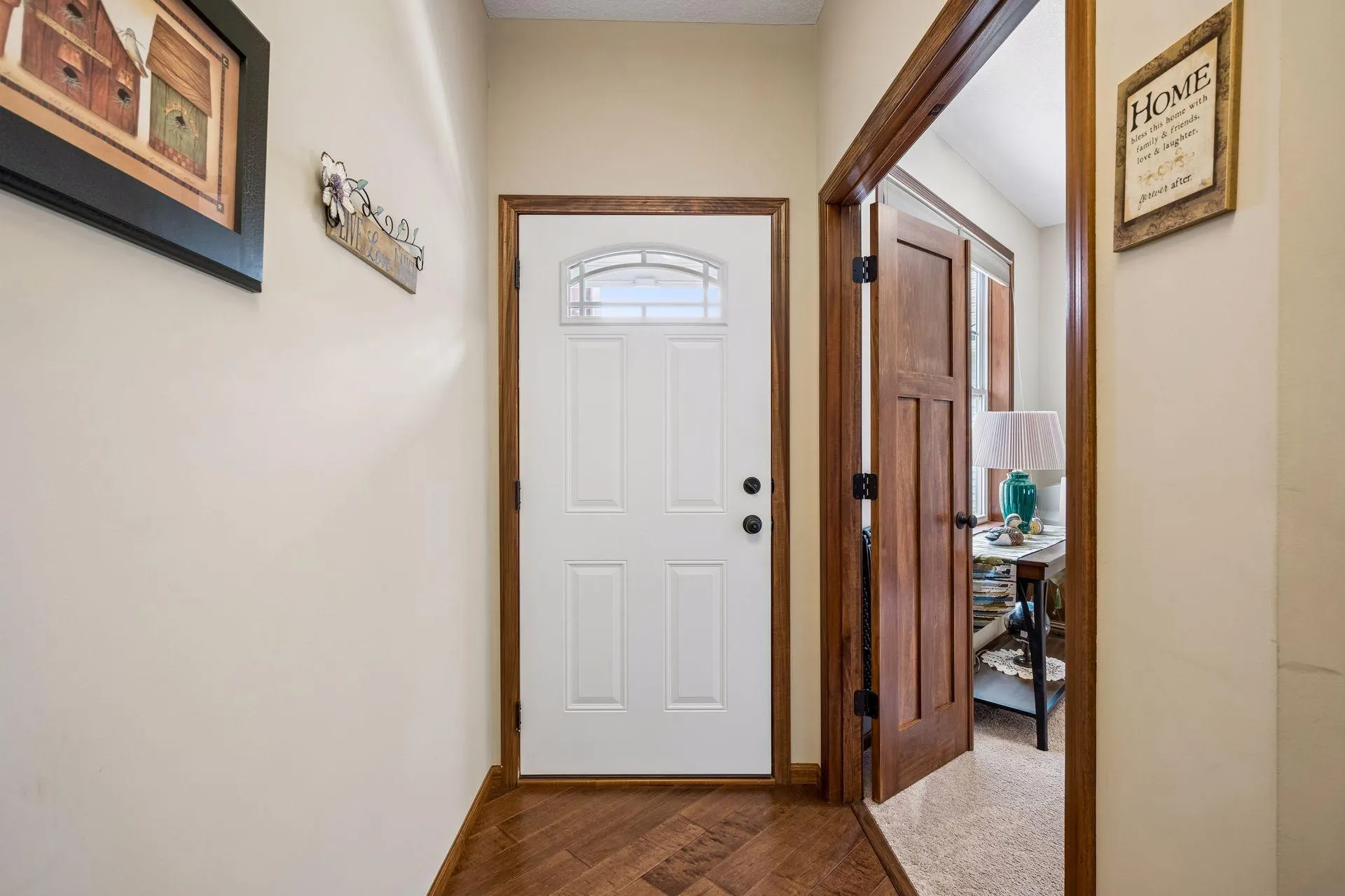 Photo 3 of 10263 Kittredge Ne Parkway
