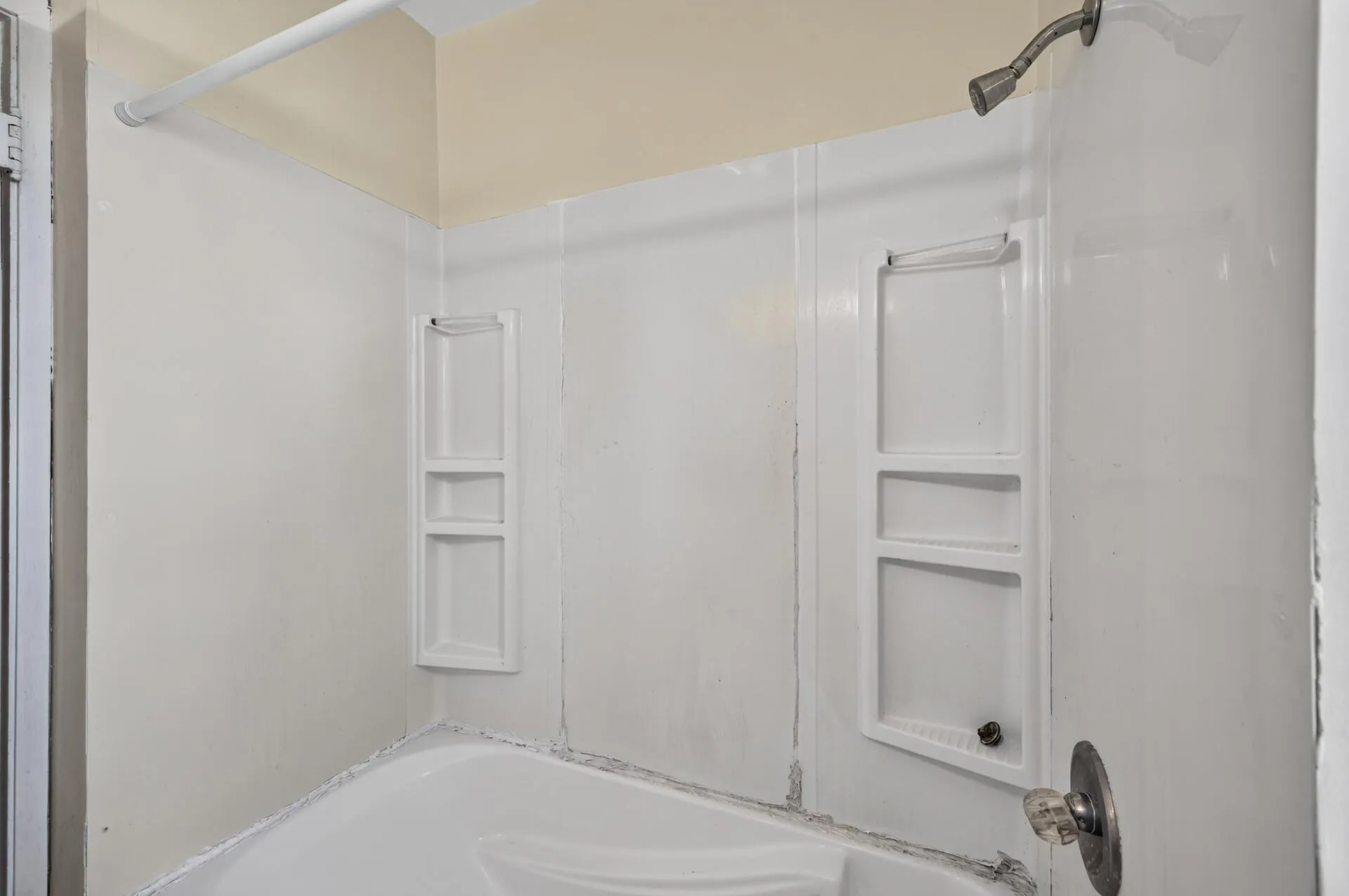 Photo 18 of 1095 Humboldt Avenue