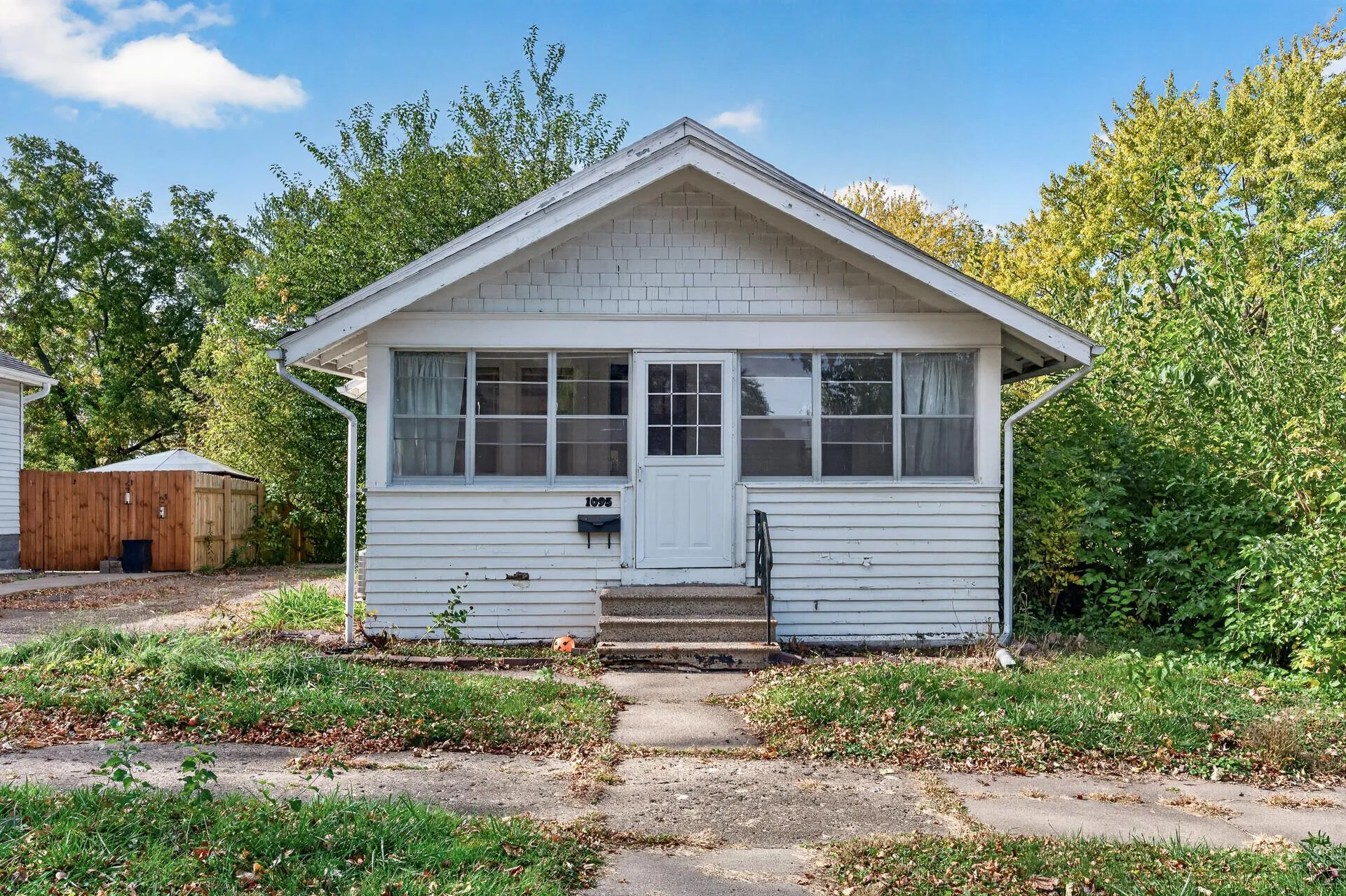 Photo 2 of 1095 Humboldt Avenue