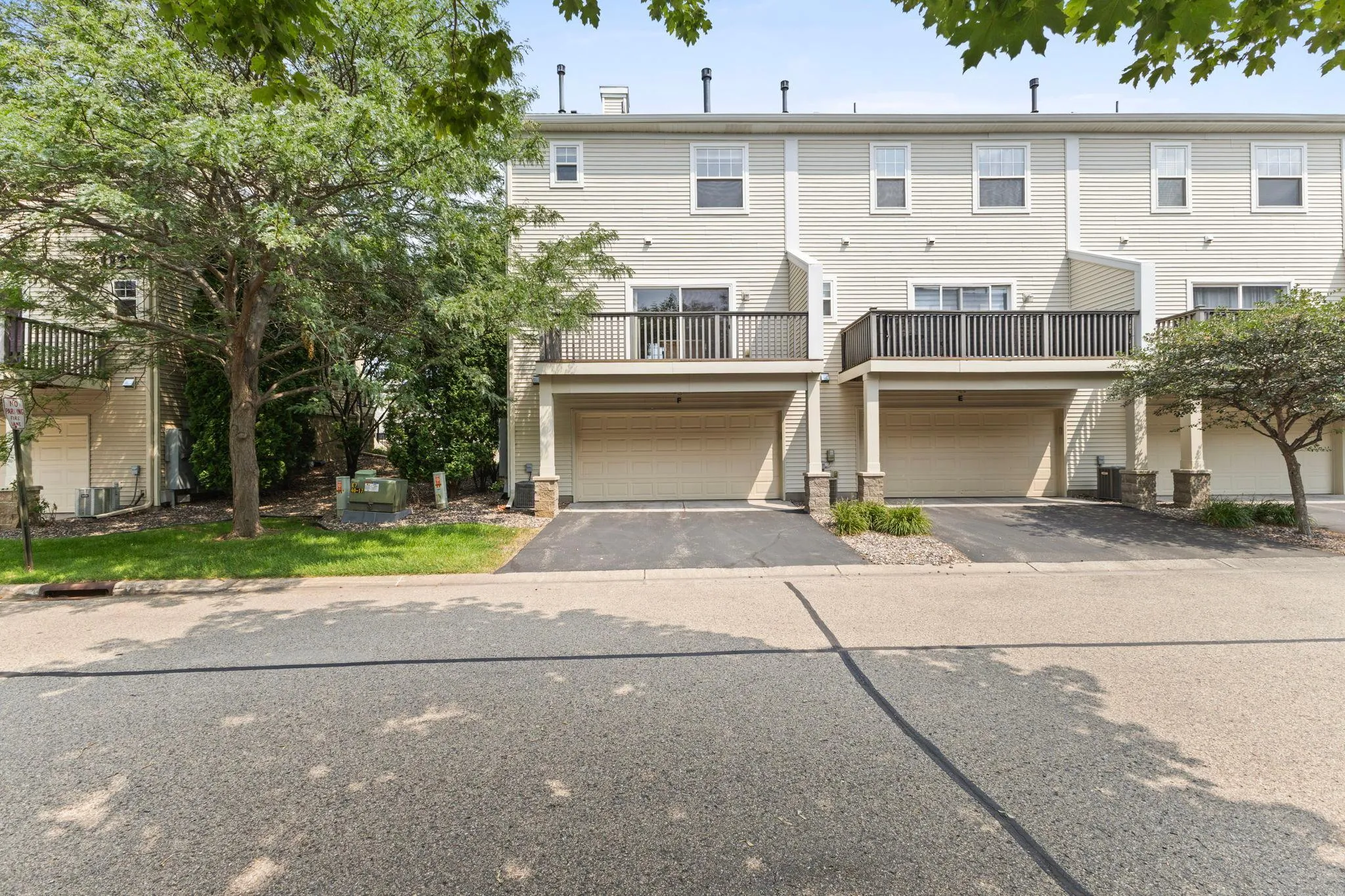 Photo 5 of 11323 Davenport Ne Circle Unit F