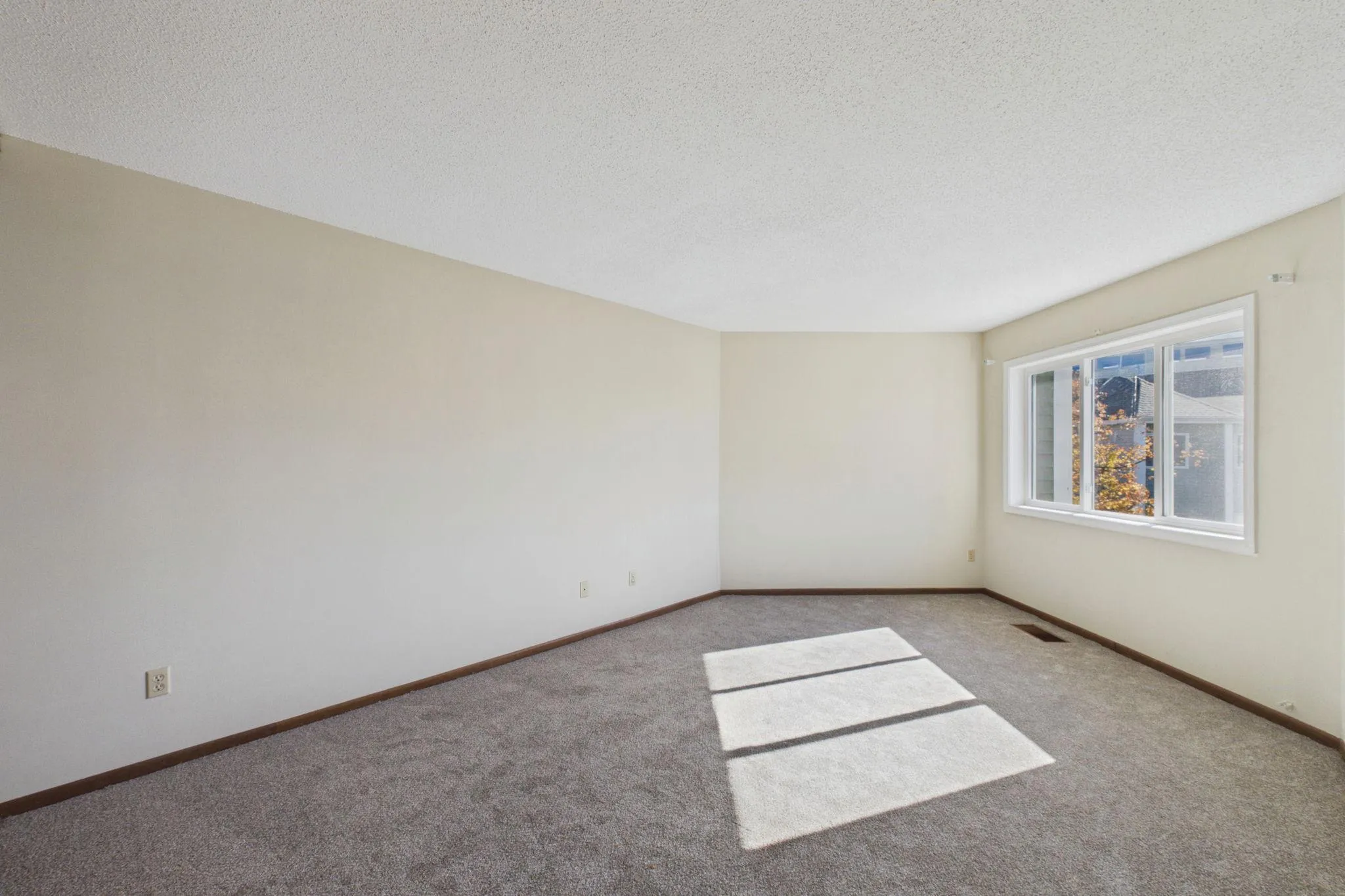 Photo 13 of 1392 Carling Drive Unit 208