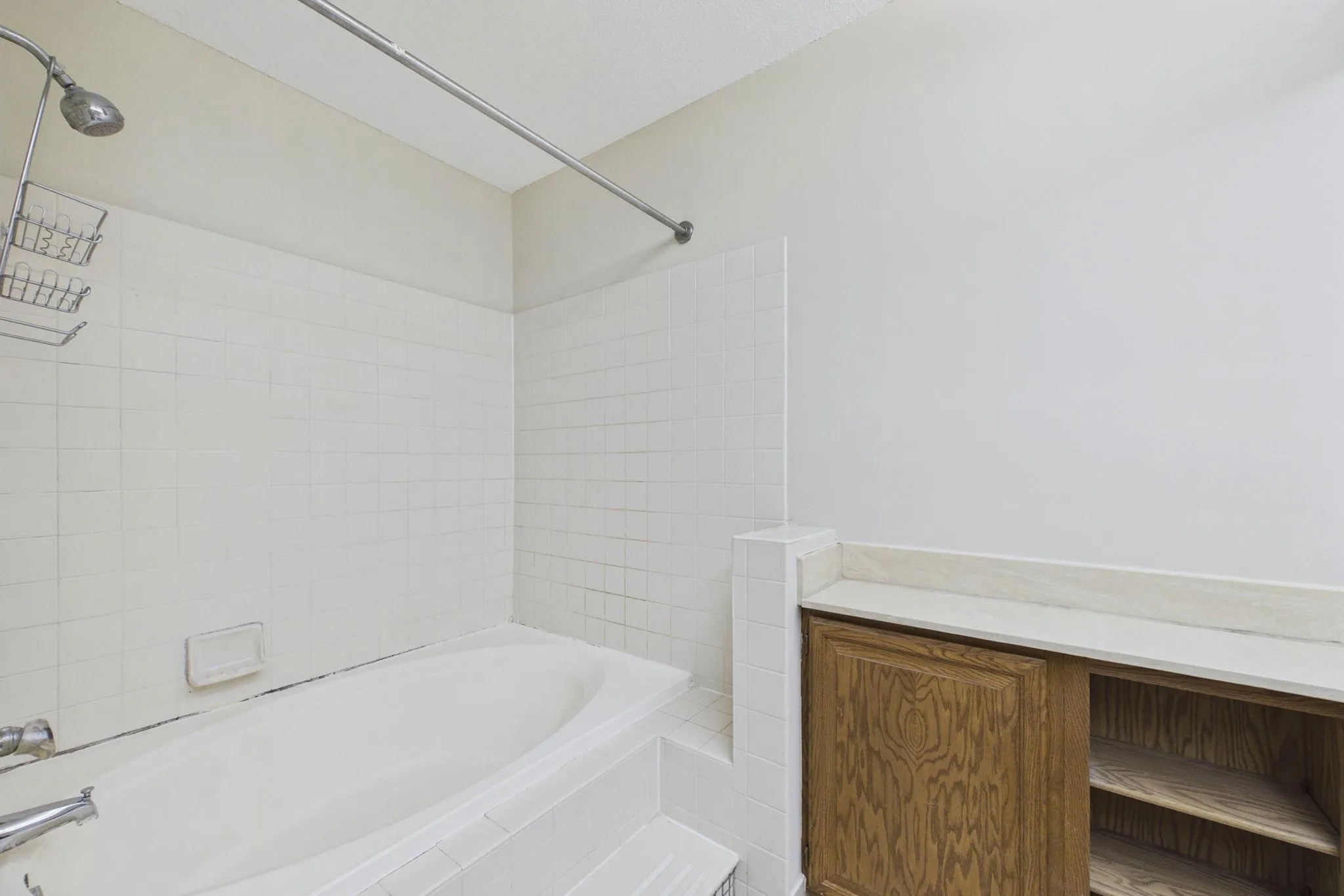 Photo 17 of 1392 Carling Drive Unit 208