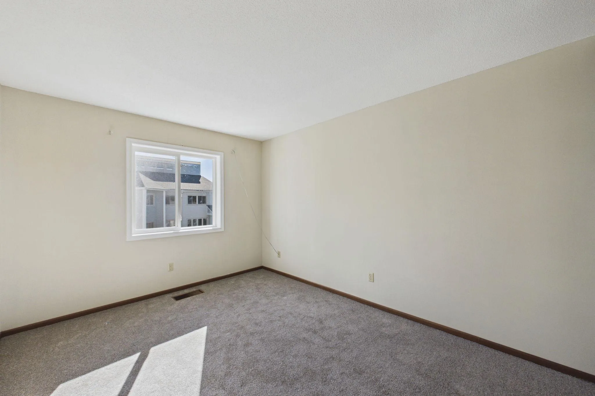 Photo 14 of 1392 Carling Drive Unit 208